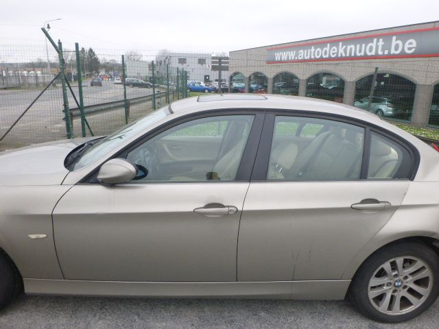 Deur links achter Bmw 320