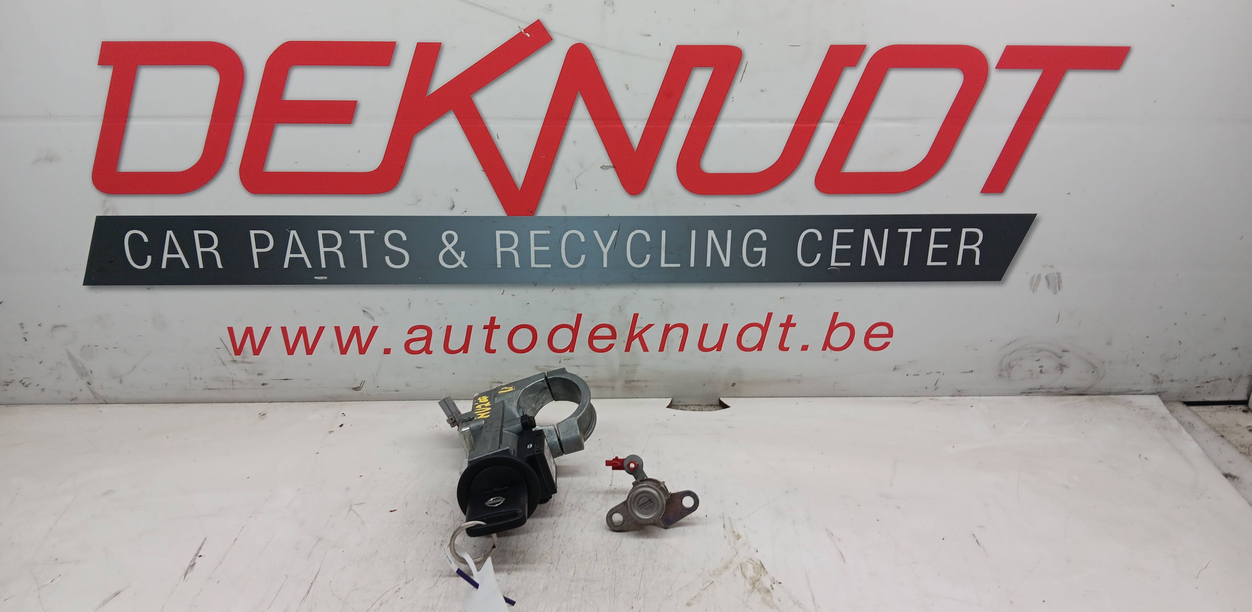Set sleutels transponder Nissan NV200
