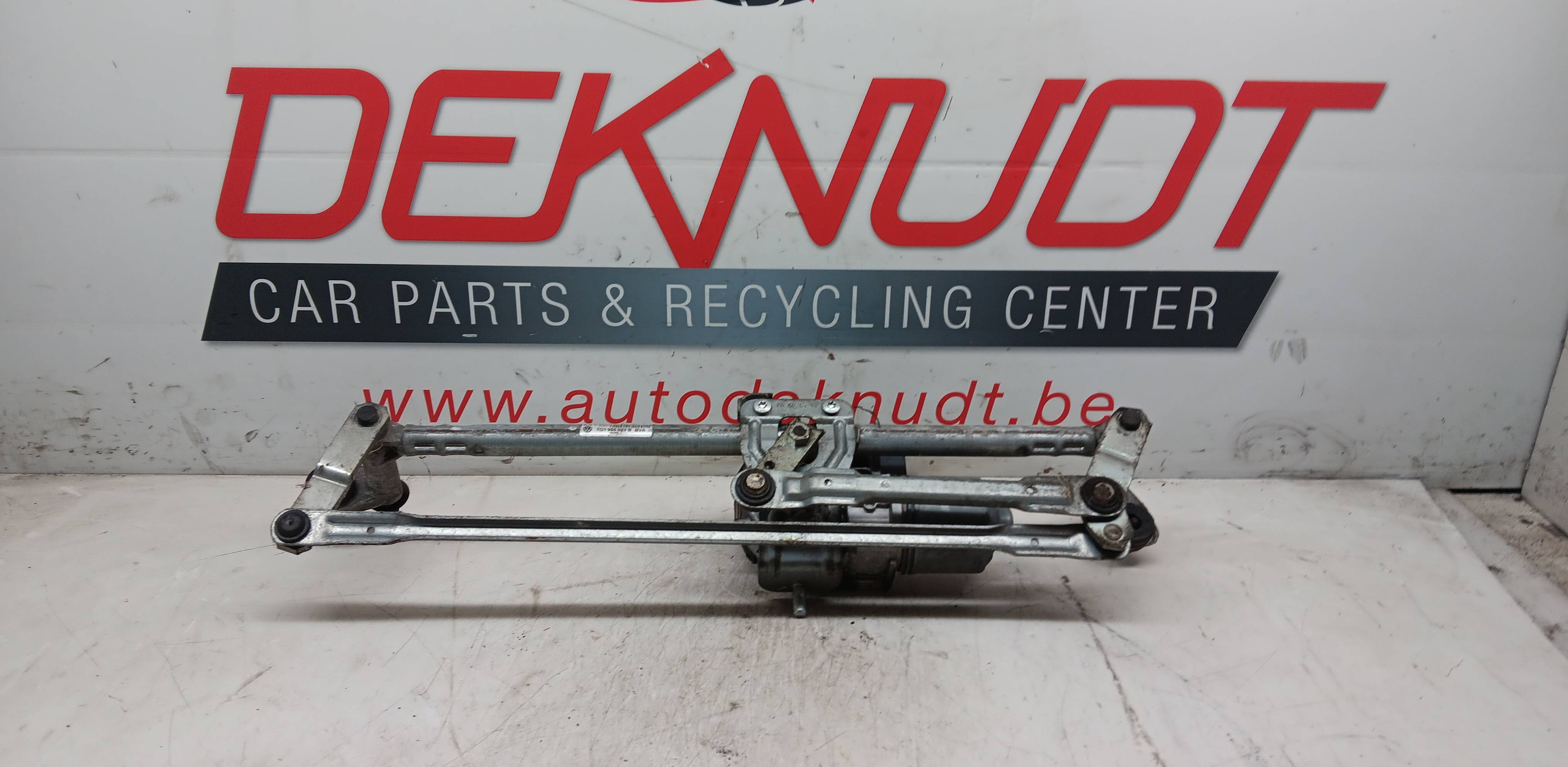moteur essui glace avant Vw Eos