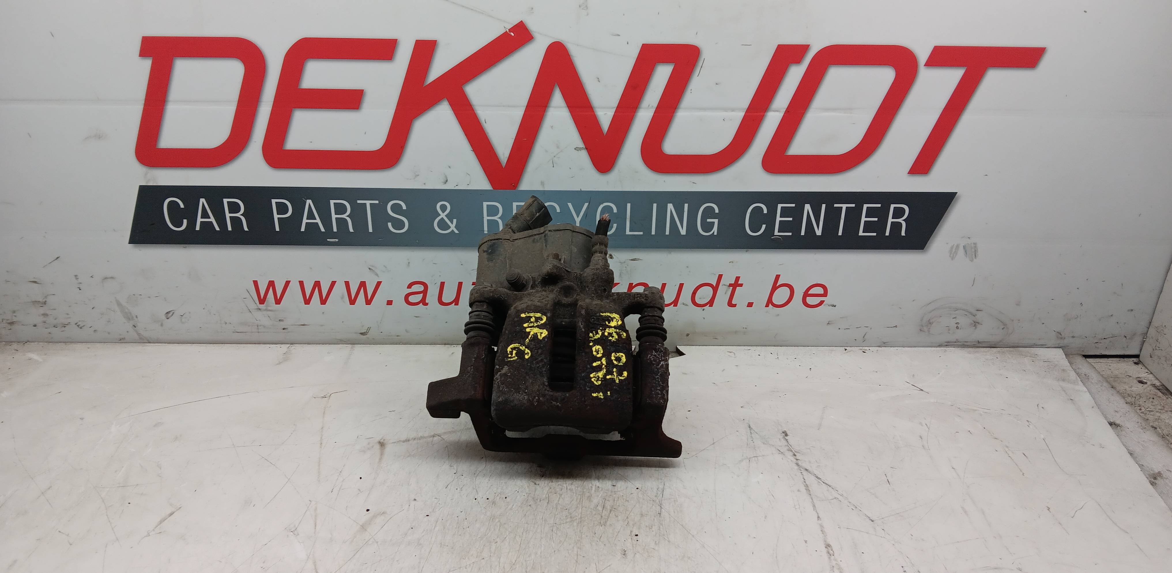 Remschijf links ACHTER Audi A6