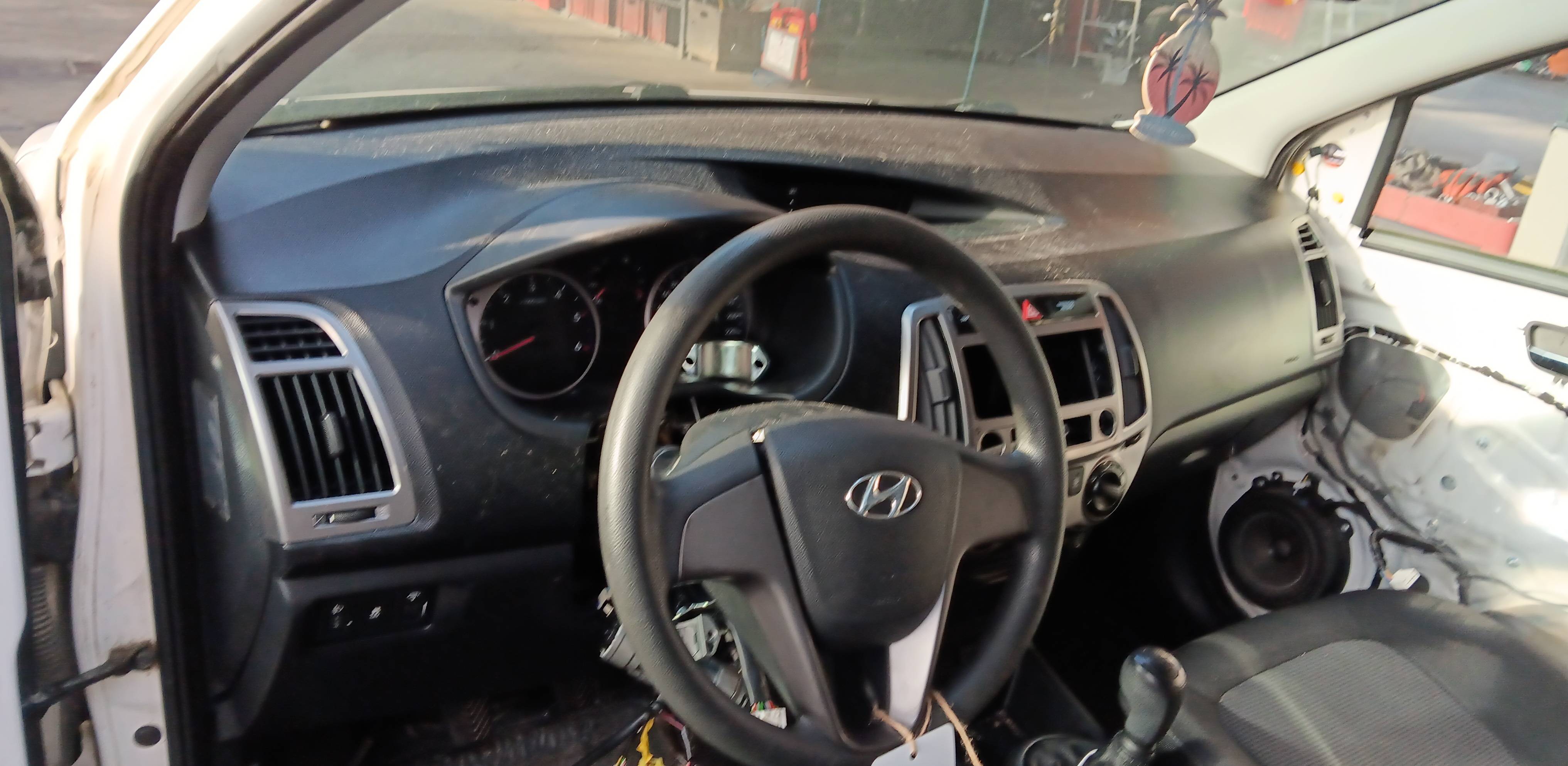 Airbag chauffeur Hyundai i20
