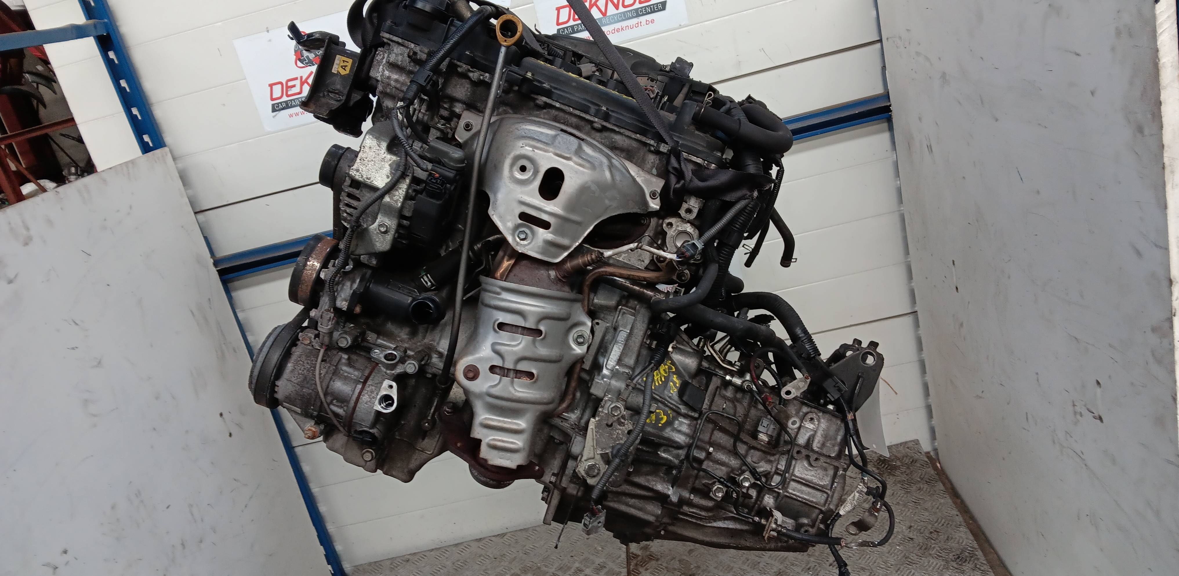 1. Motor Toyota Yaris