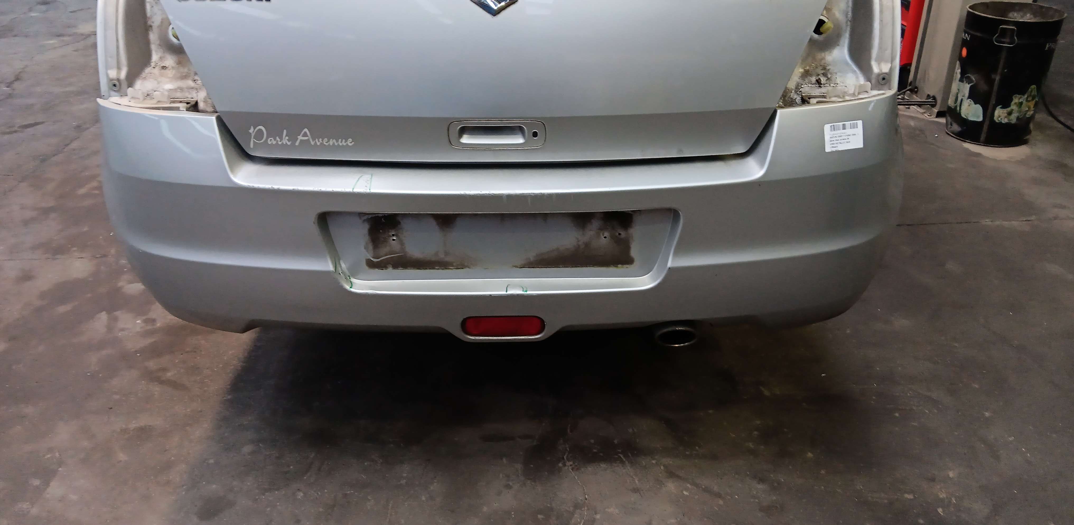 pare choc arrière Suzuki Swift