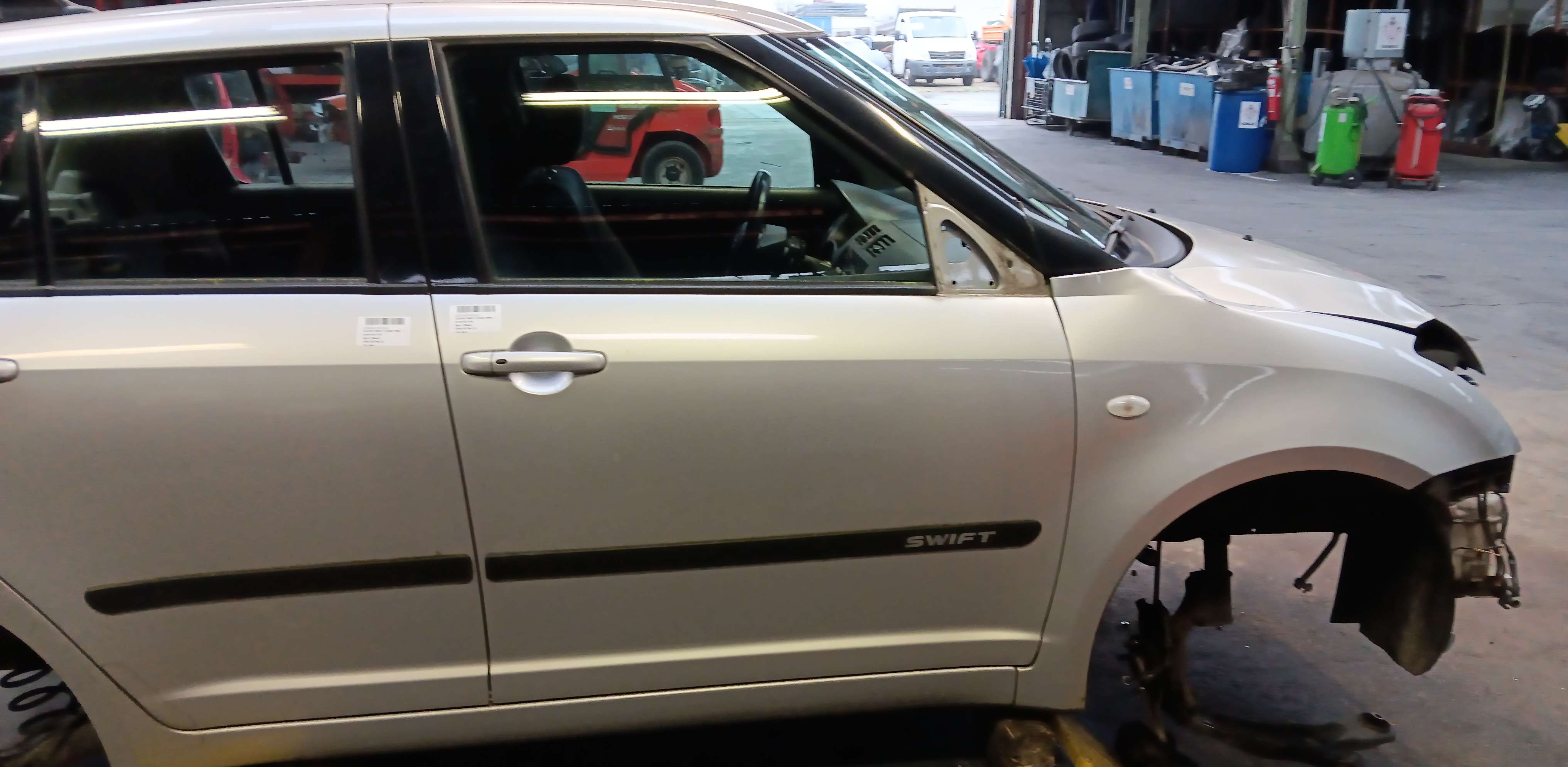 porte AV D Suzuki Swift