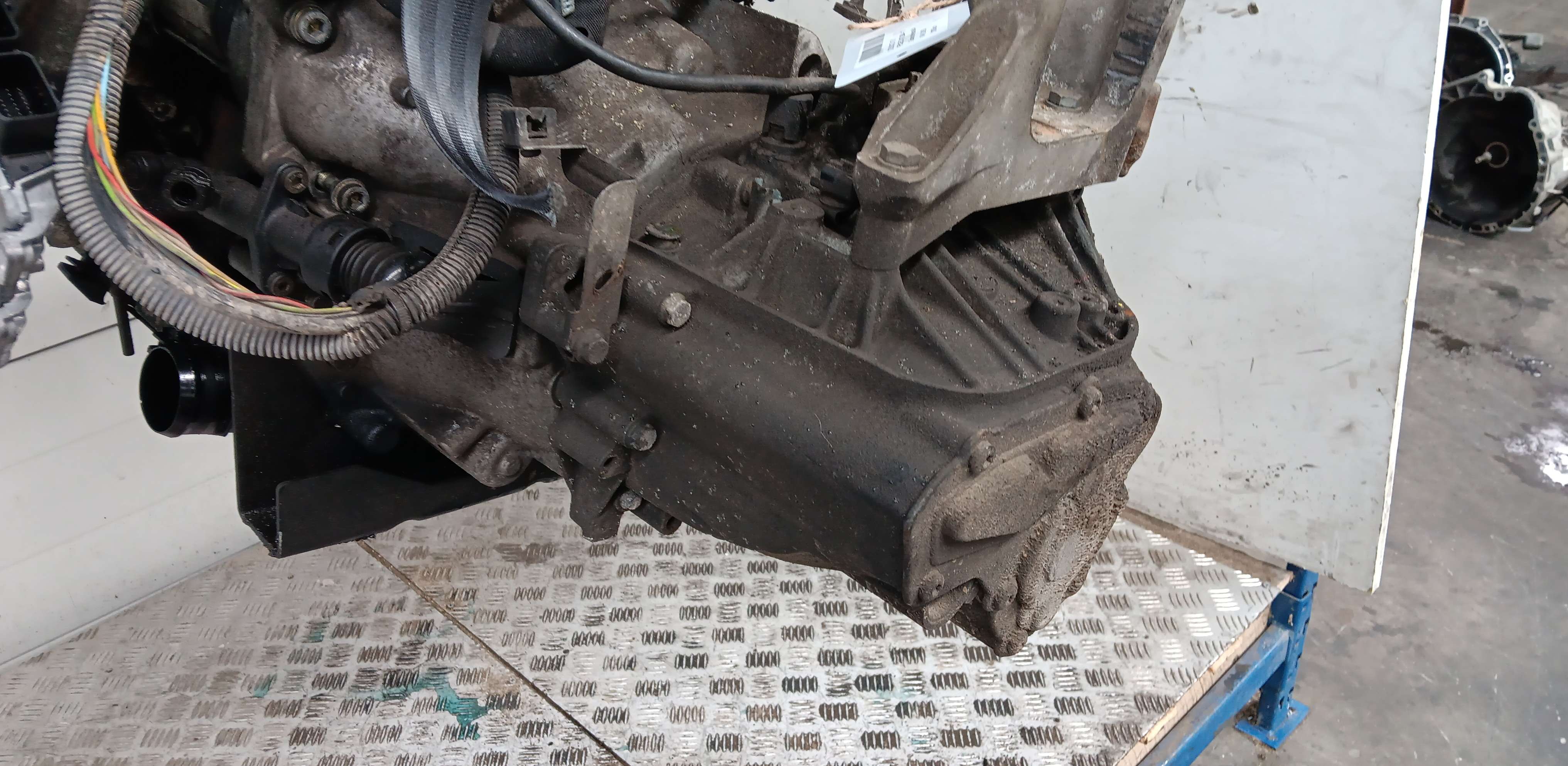 2. Boite de vitesse Peugeot 407