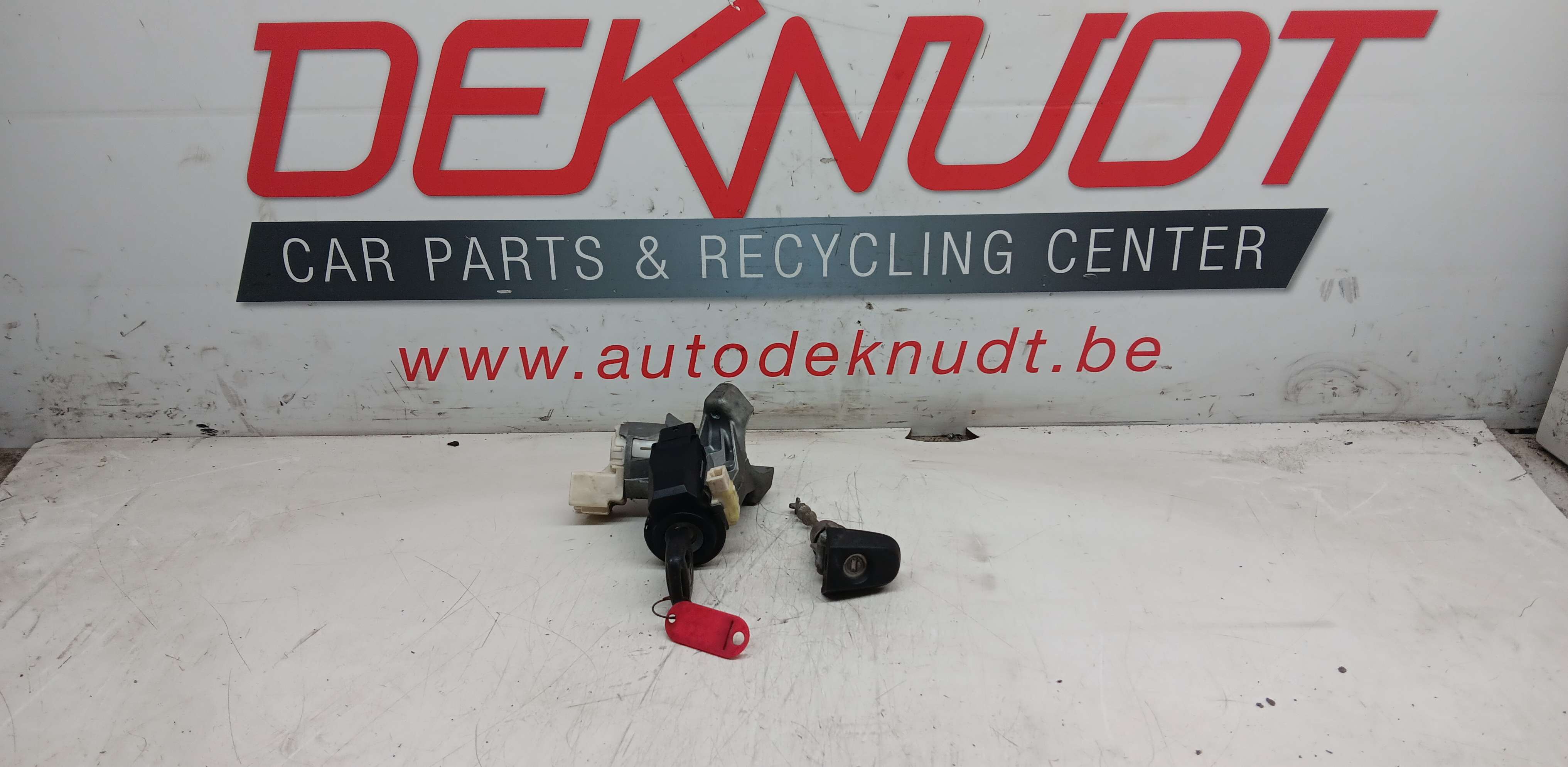 Set sleutels transponder Toyota YARIS II 2005 - 11