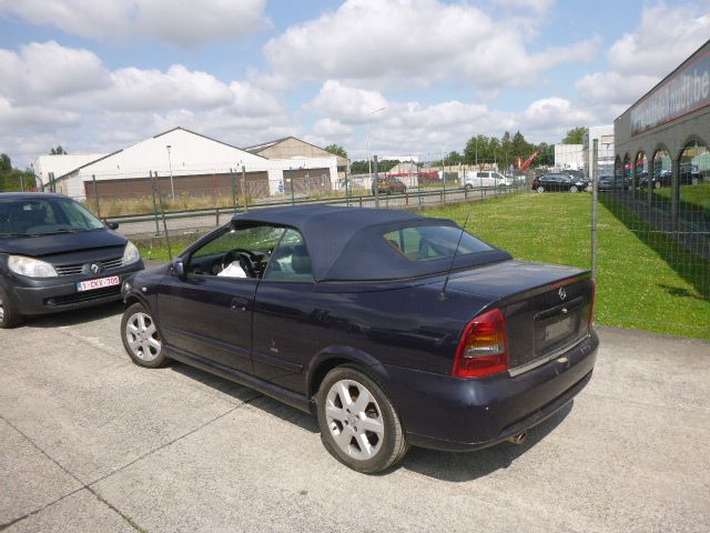 Kofferdeksel Opel Astra