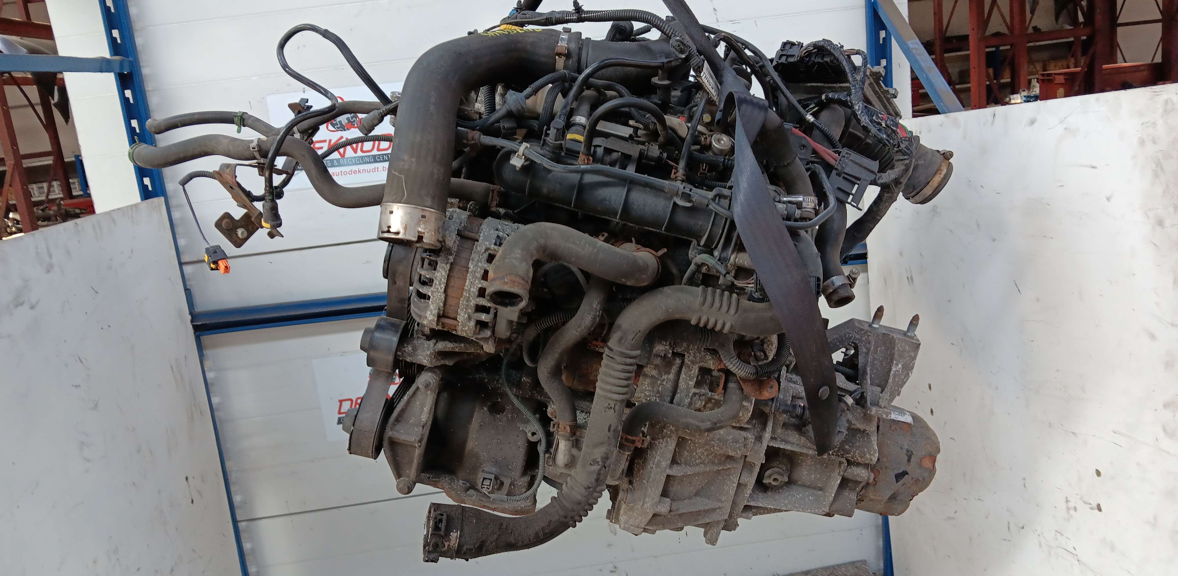 1. Motor Dacia Sandero