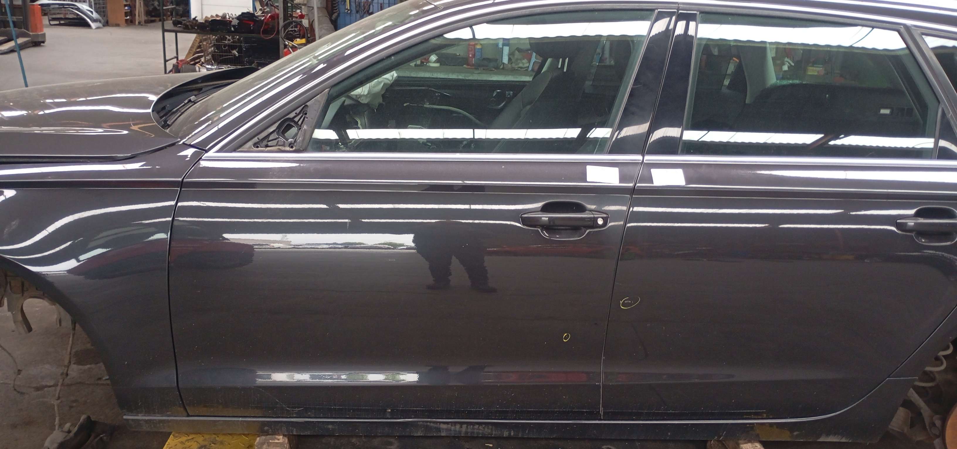 Deur links voor Audi A6
