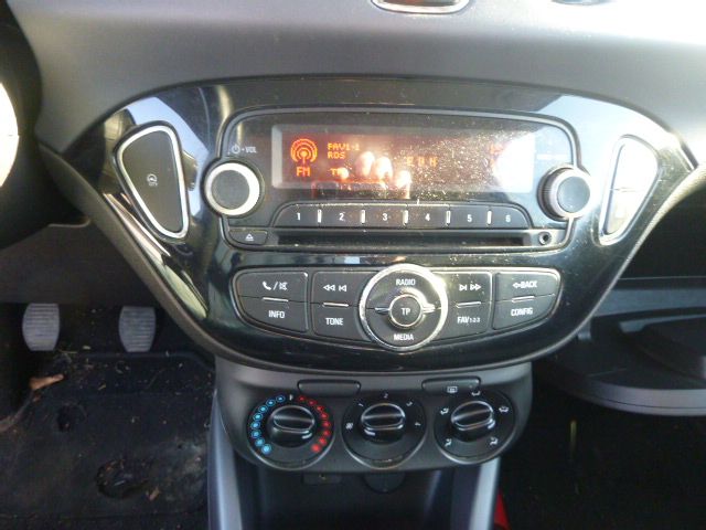 radio Opel Adam