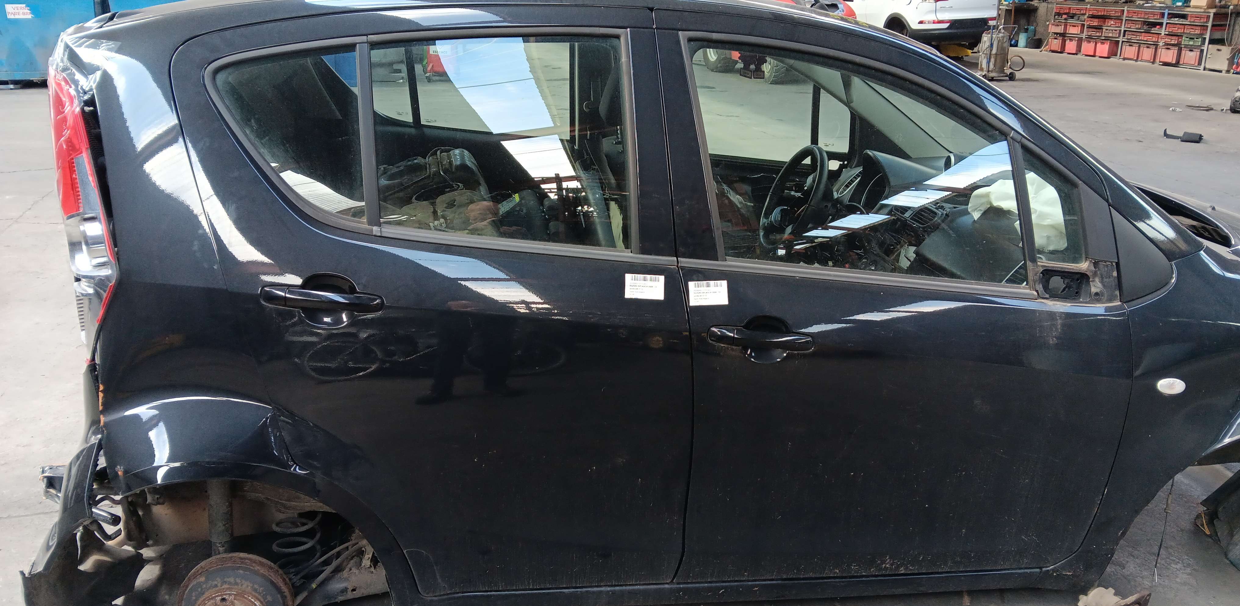 Porte arrière droit Suzuki Splasch
