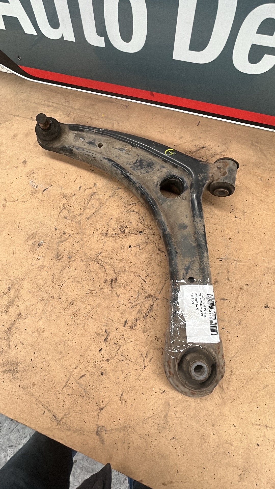 Draagarm links voor Mitsubishi ASX