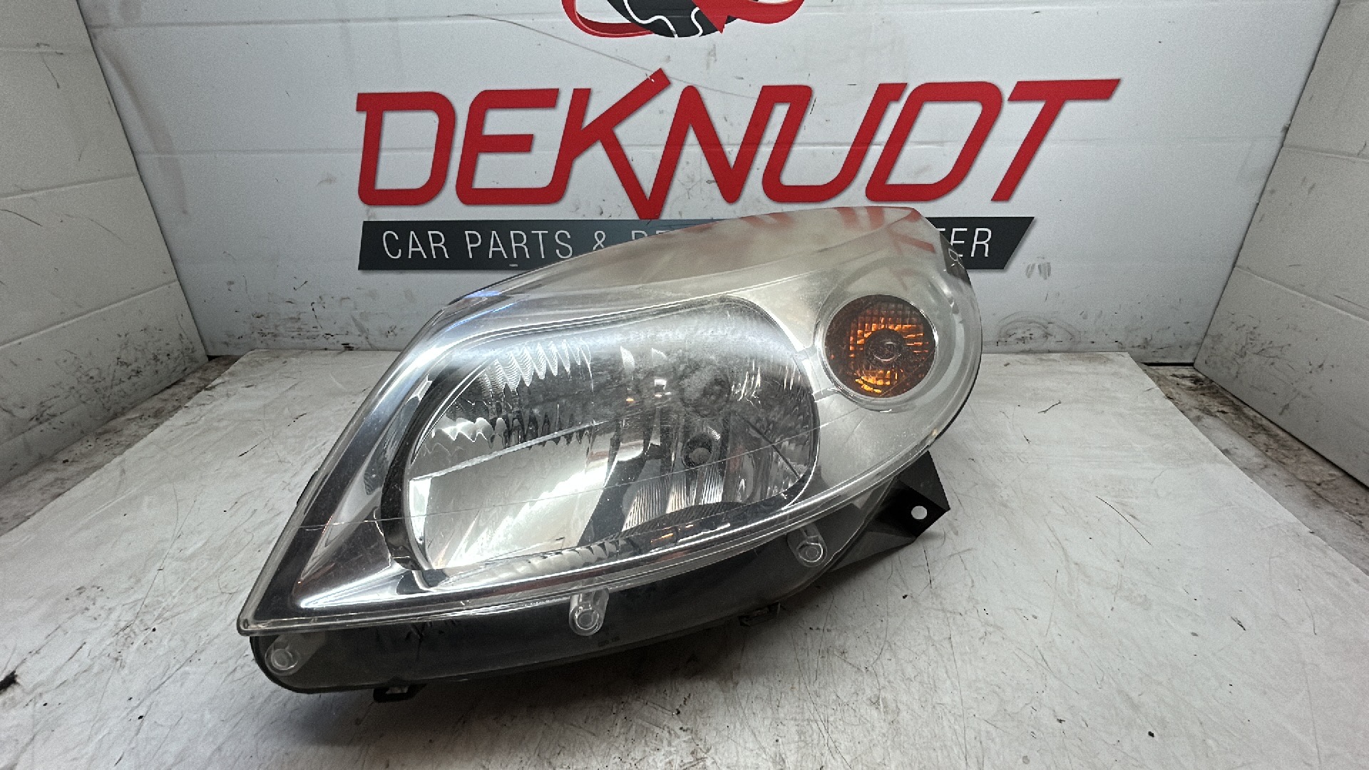 Koplamp links voor Dacia Sandero