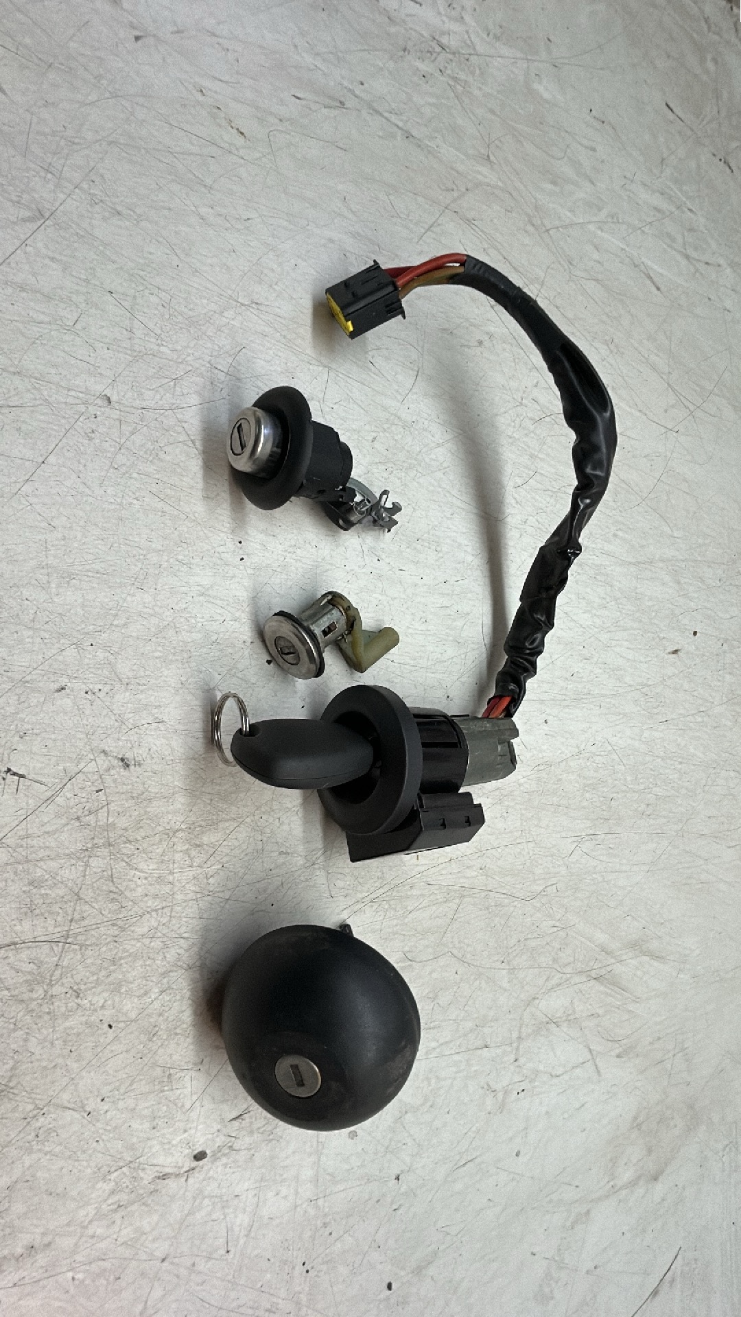 set clé transponder + Dacia Sandero