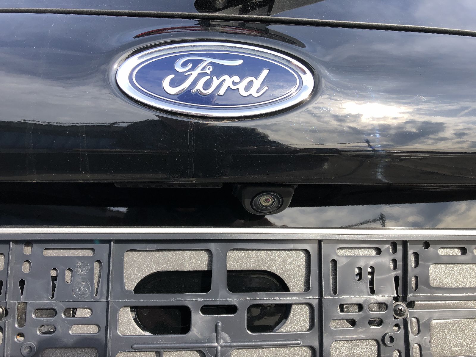 Camera Ford Fiesta