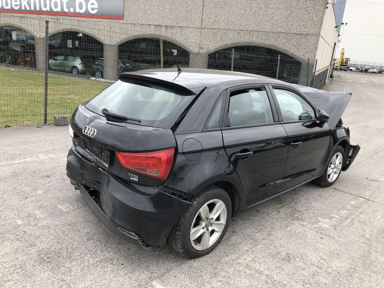 Porte arrière droit Audi A1