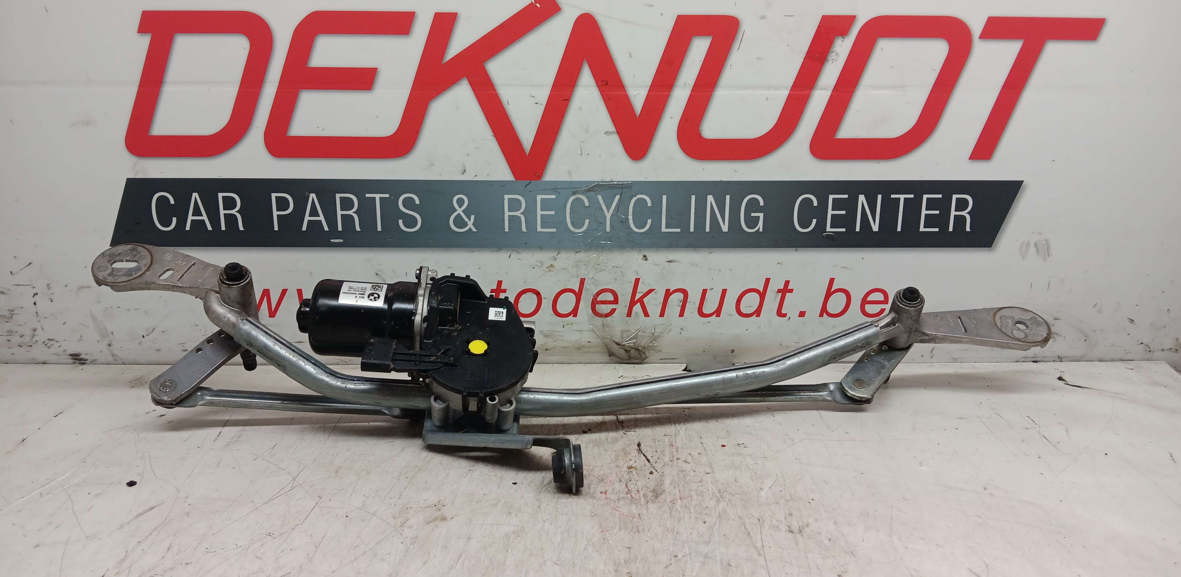 Ruitenwisser motor voor Bmw S2 coupe F22/3 2014 - 17