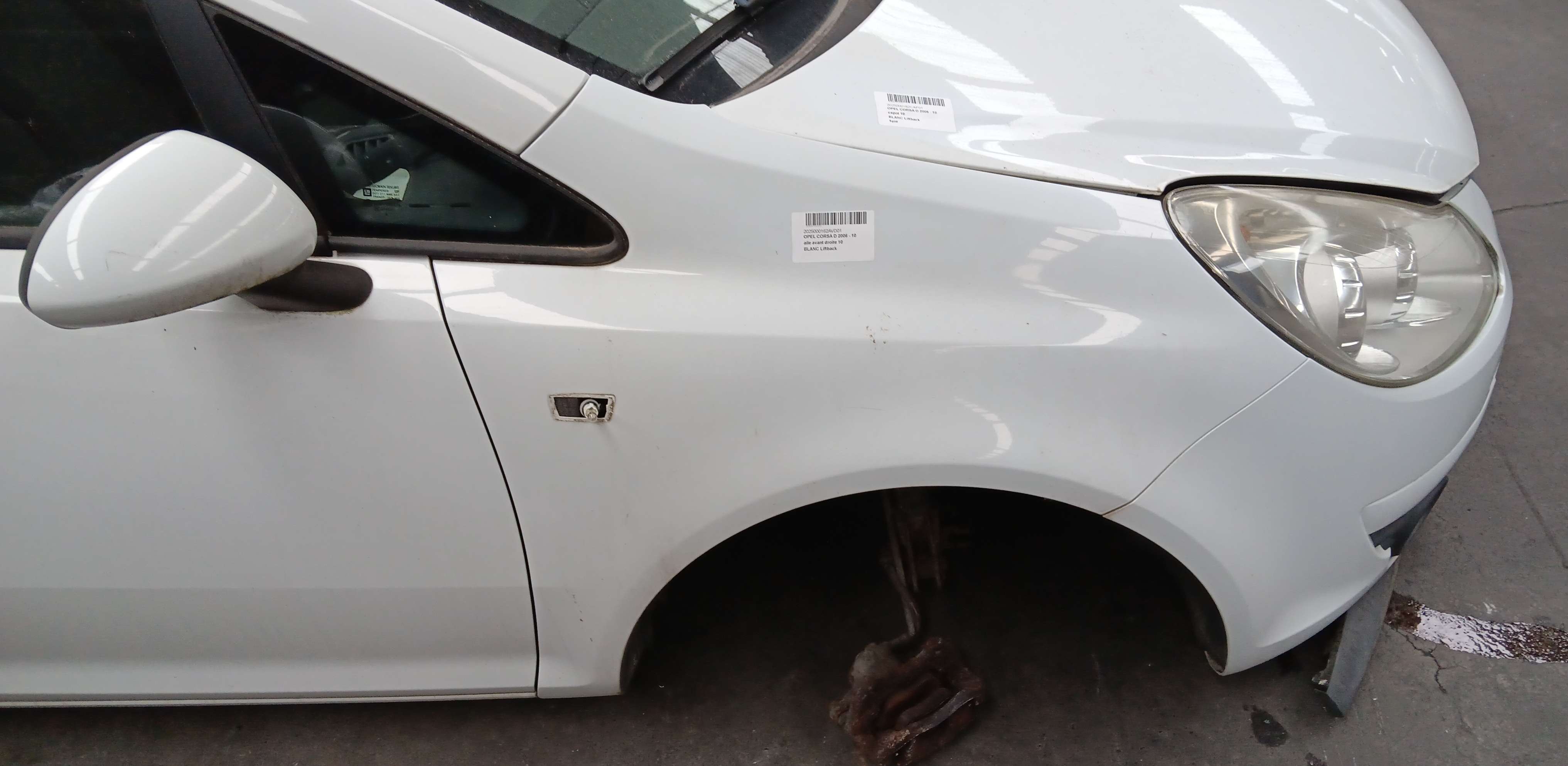 Vleugel rechts voor Opel Corsa