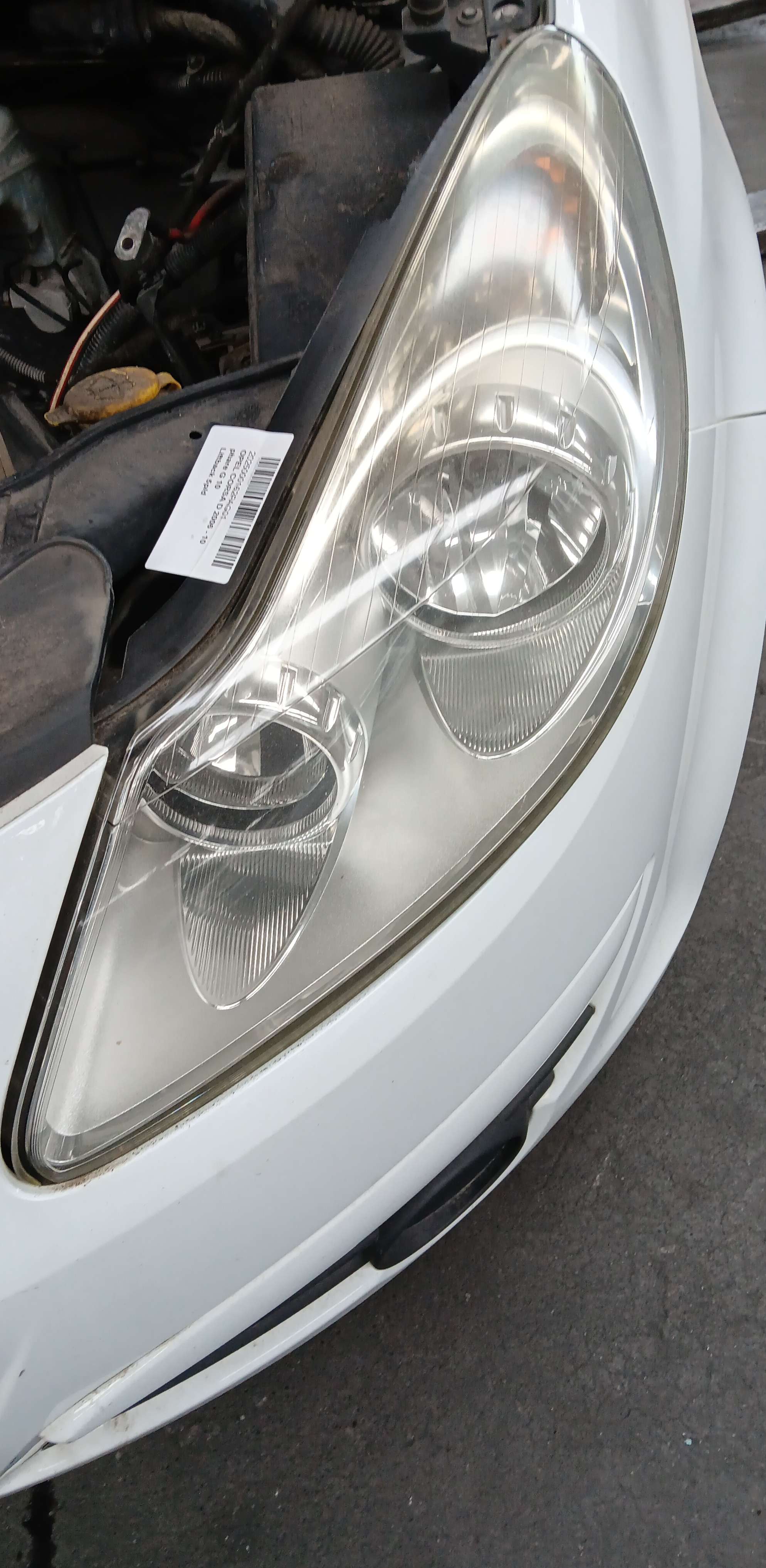Koplamp links voor Opel Corsa