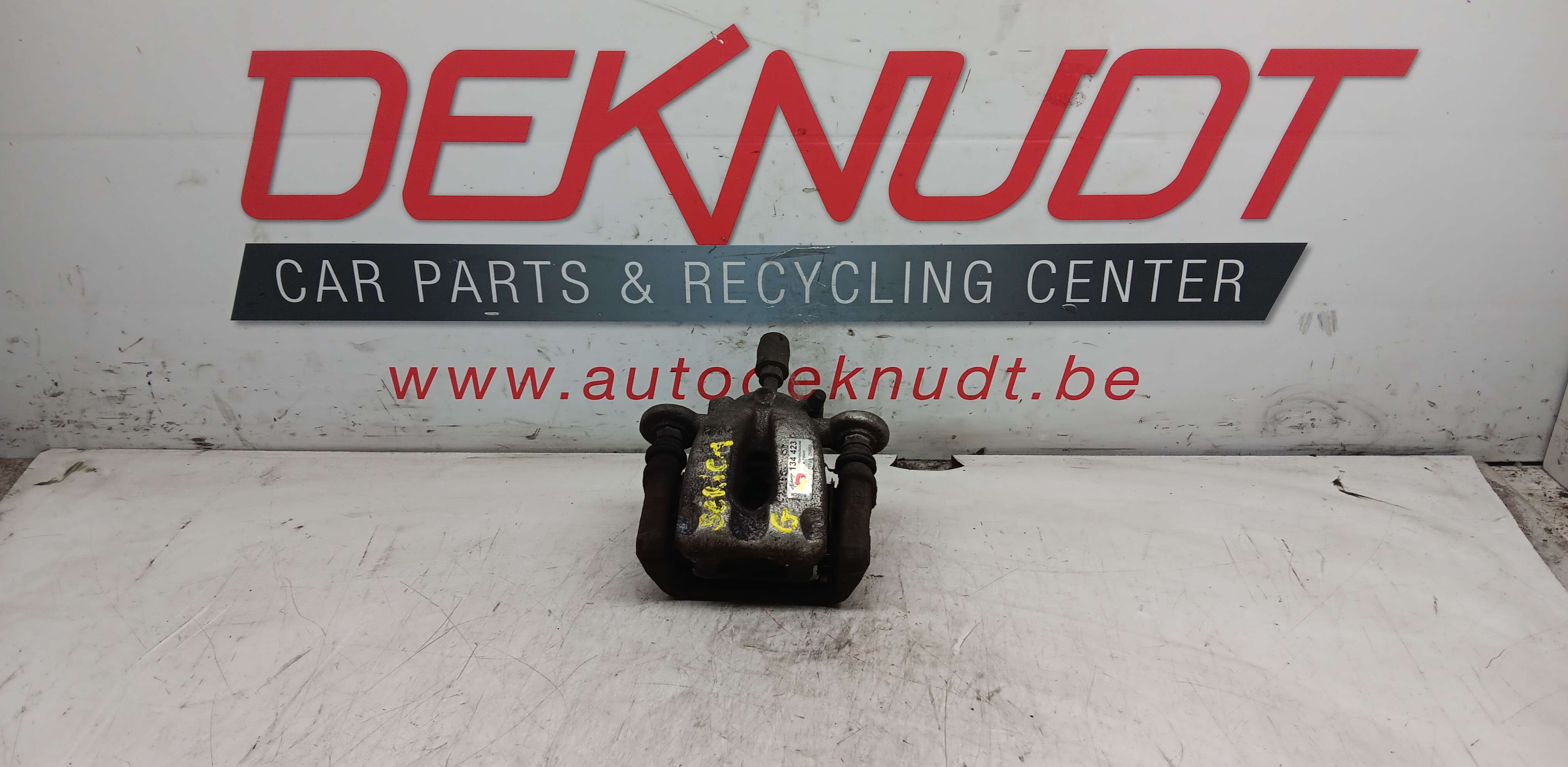 Remschijf links ACHTER Bmw 118