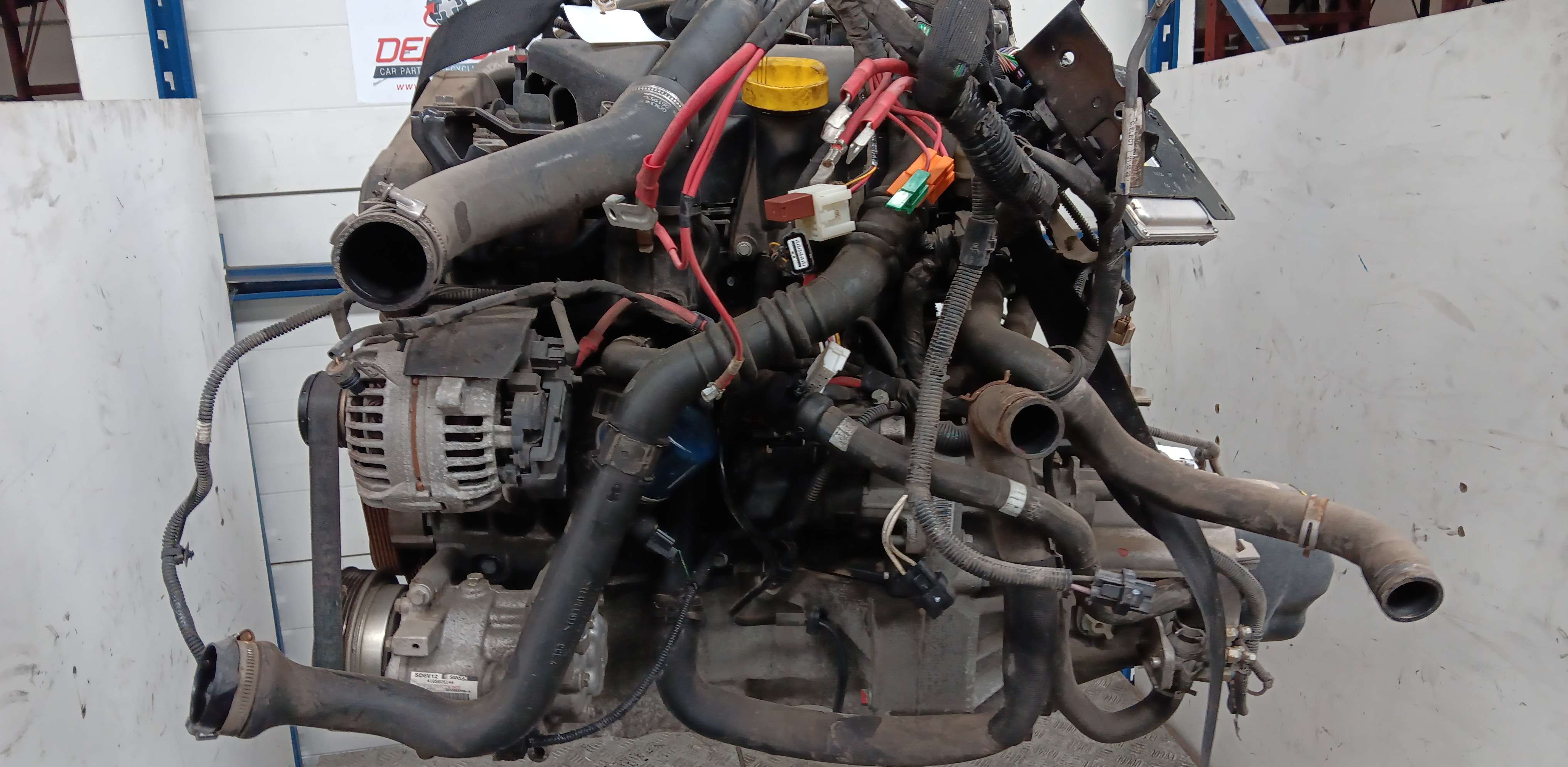 1. Motor Renault Kangoo