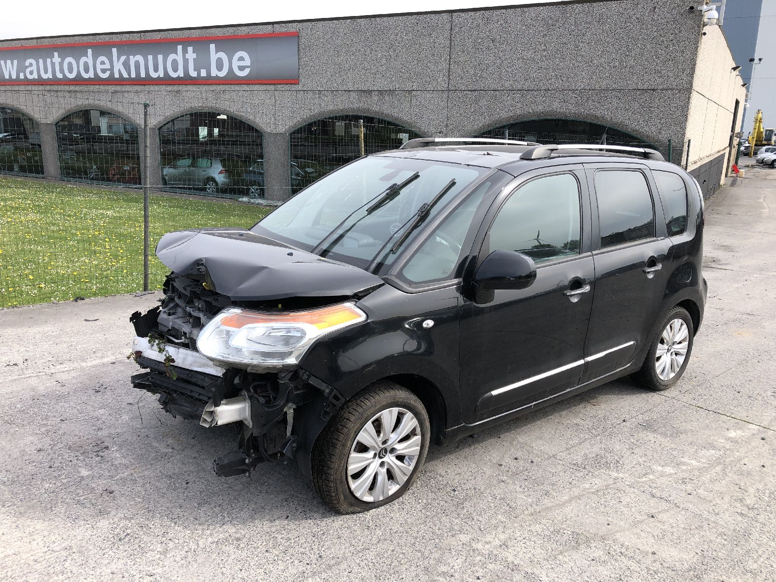 Vleugel links voor Citroen C3 Picasso