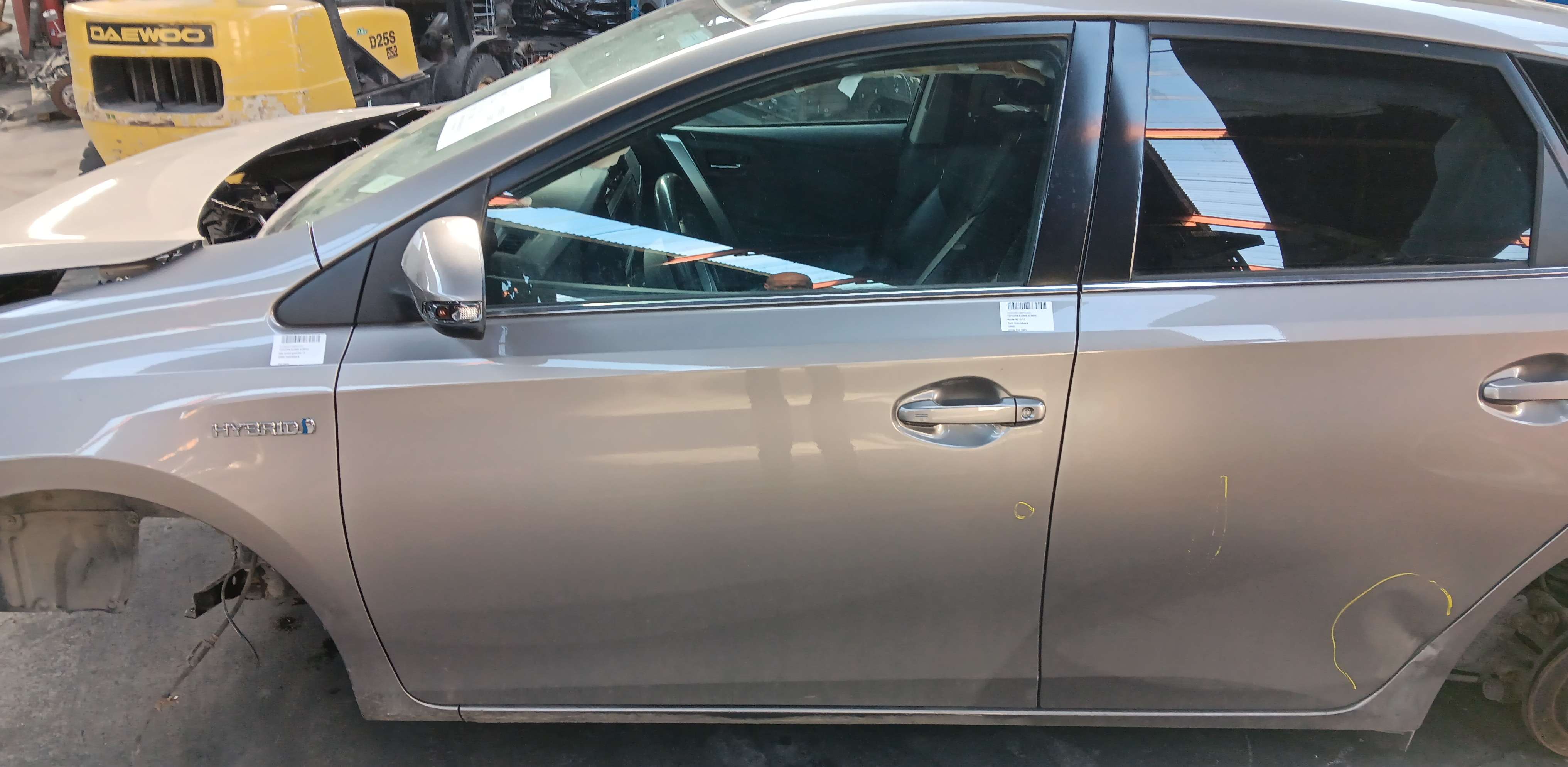 Deur links voor Toyota Auris