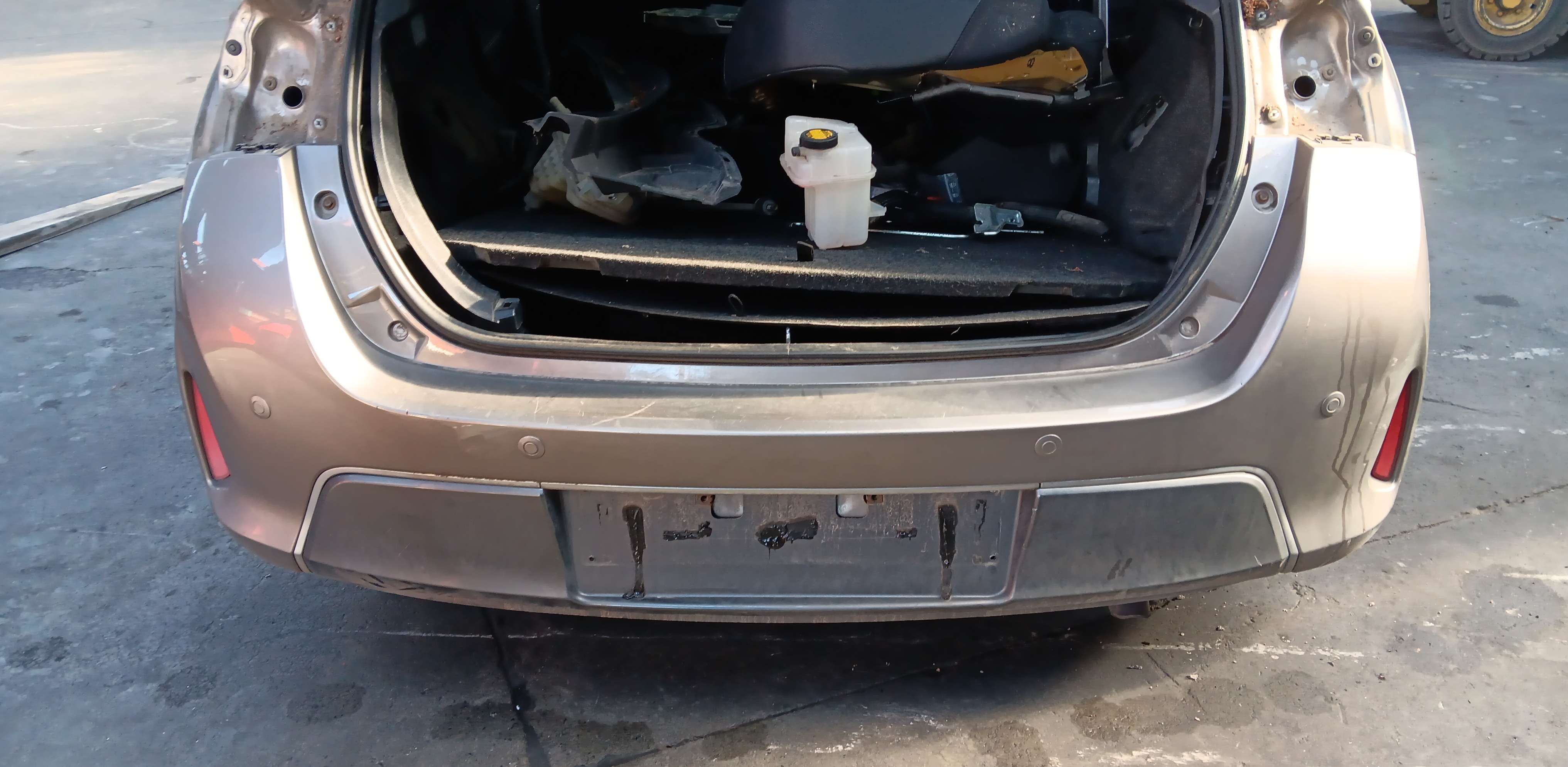 Bumper achter met sensor Toyota Auris
