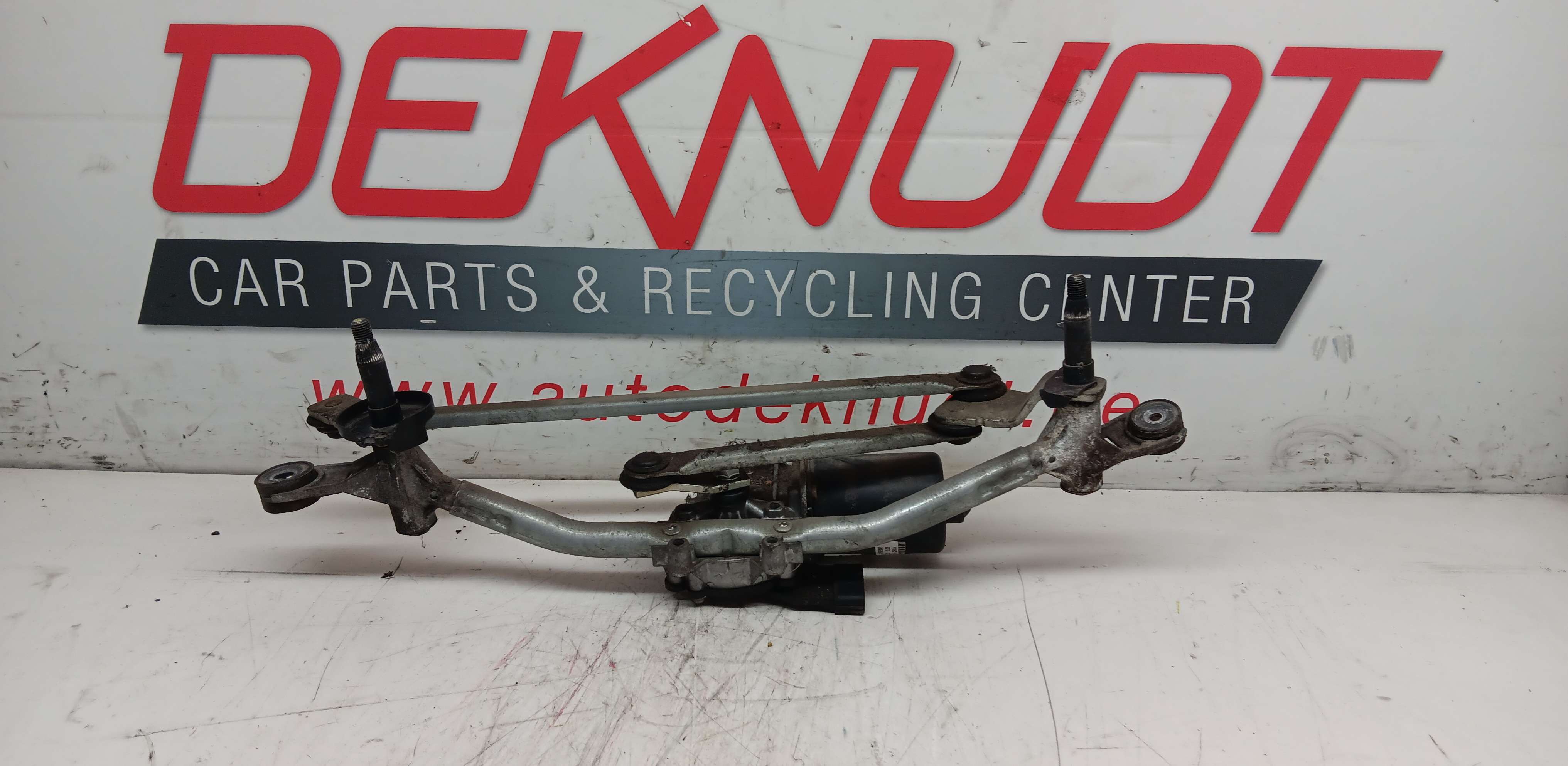 moteur essui glace avant Hyundai ix20