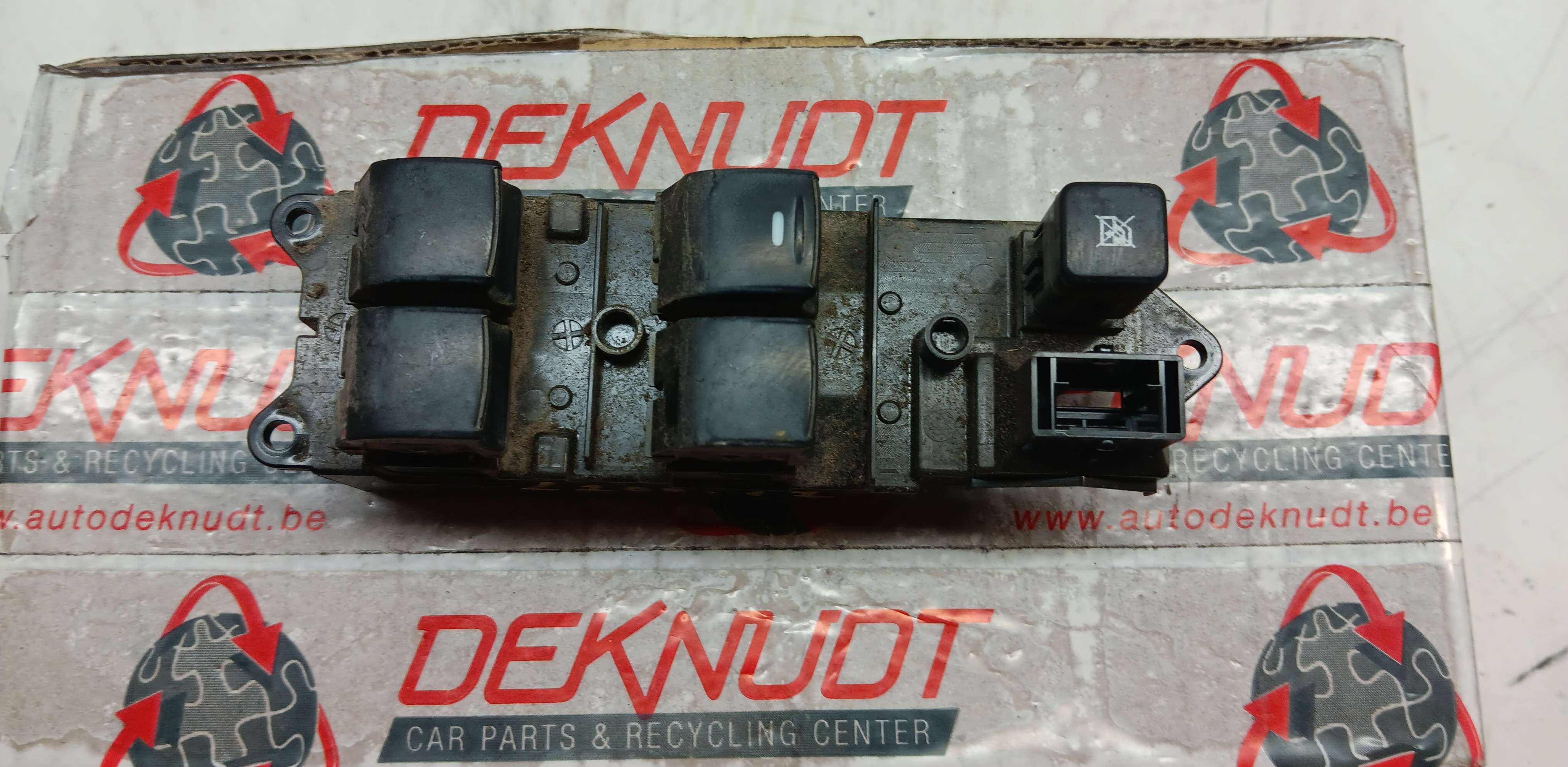 commande vitre Mitsubishi L200
