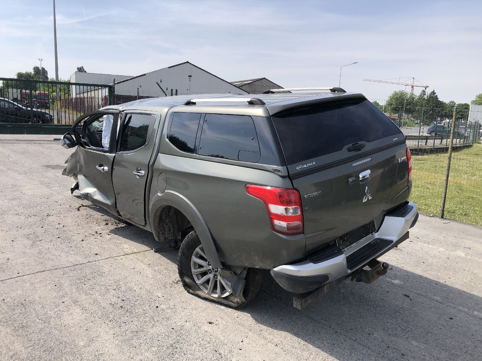 Hardtop Mitsubishi L200