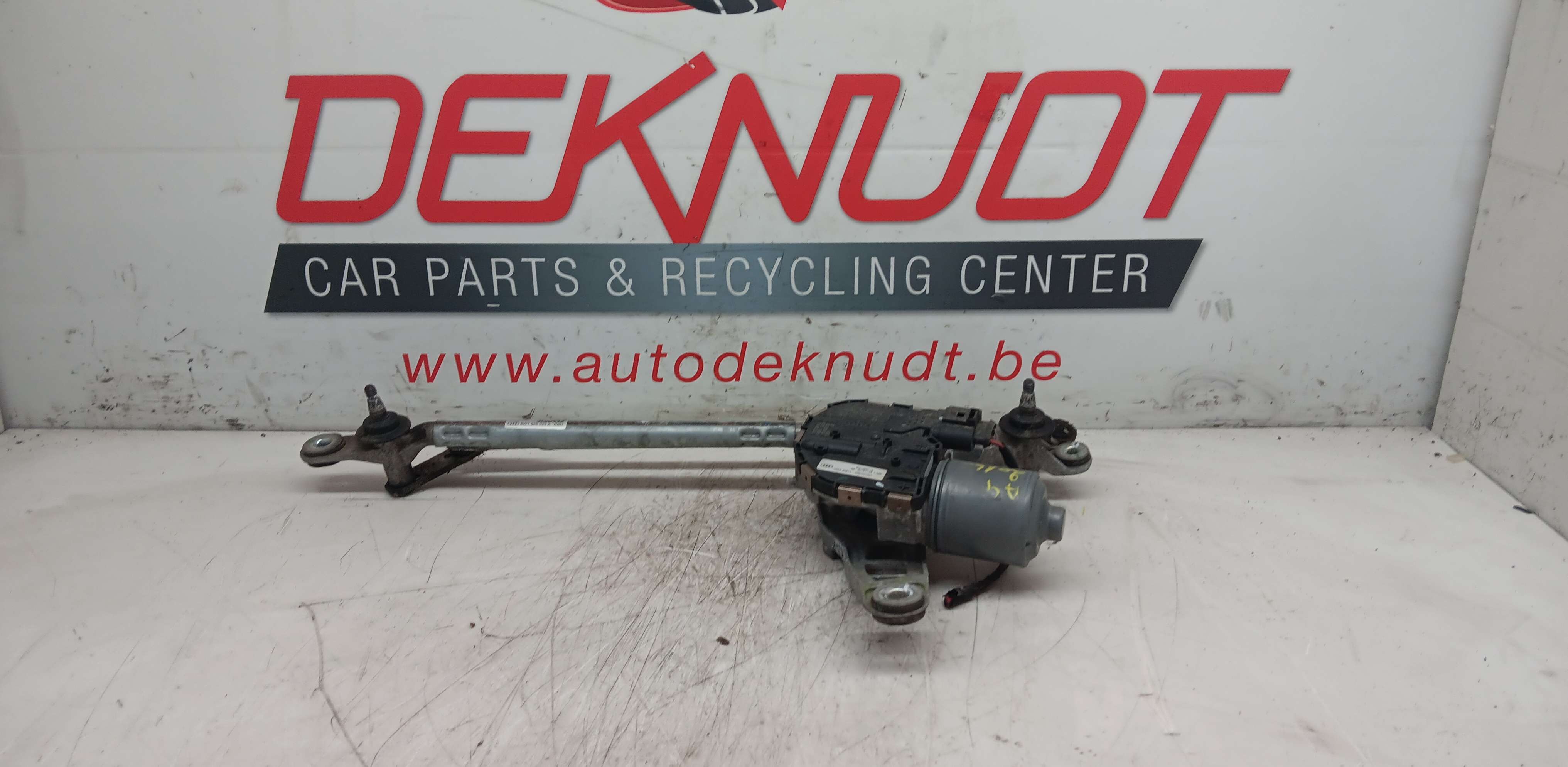 Moteur essui glace avant Audi A4