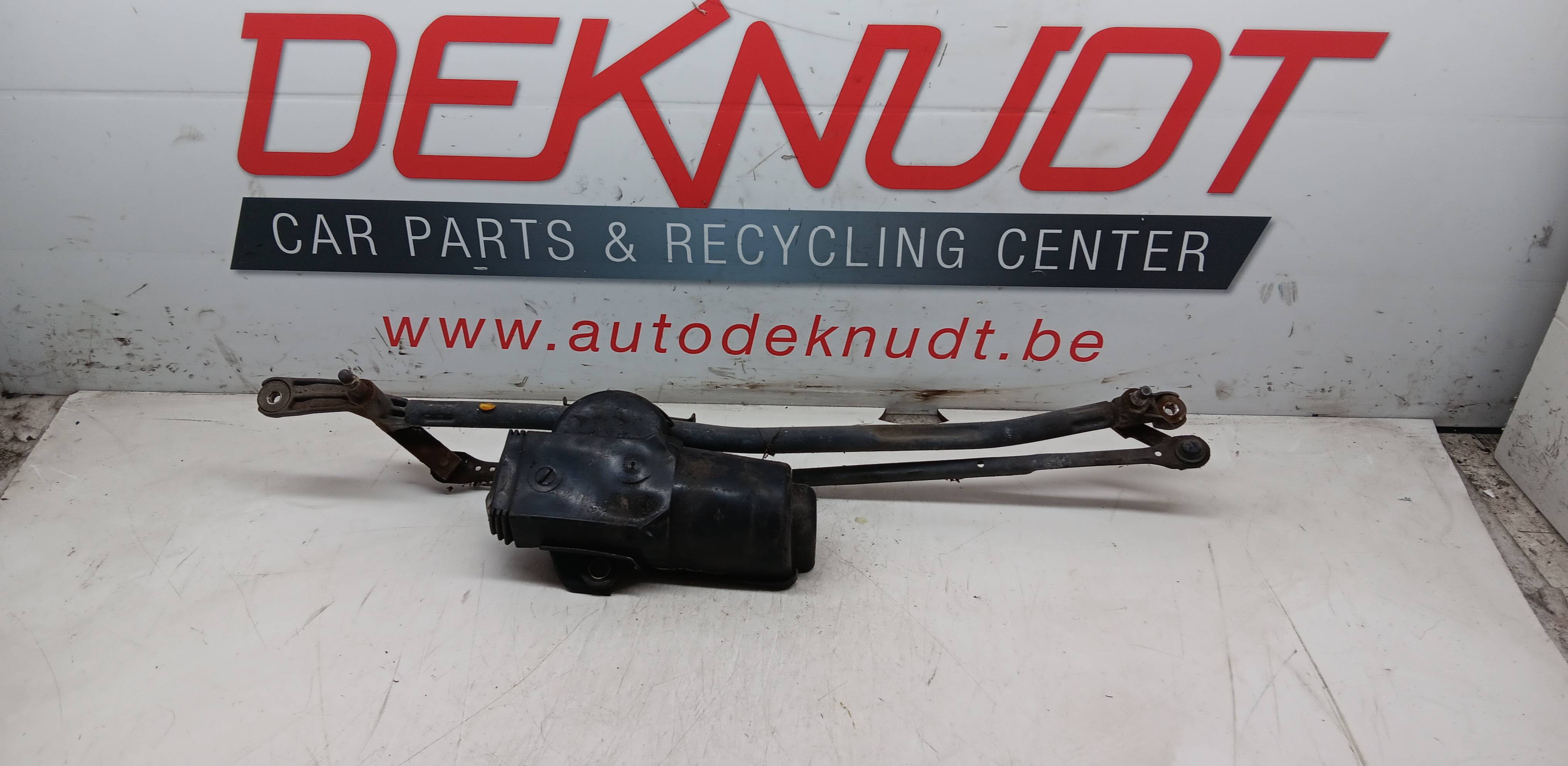 Moteur essui glace avant Alfa Romeo Alfa 156