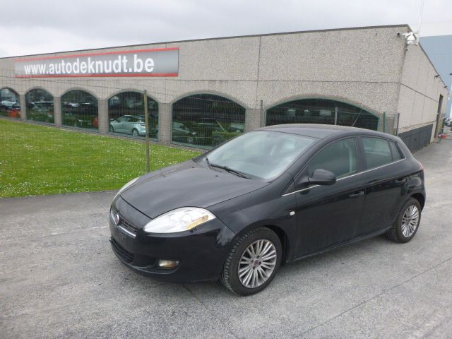 Volledige kop Fiat Bravo