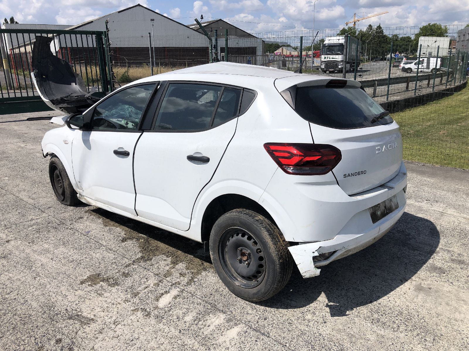 feu ARG Dacia Sandero