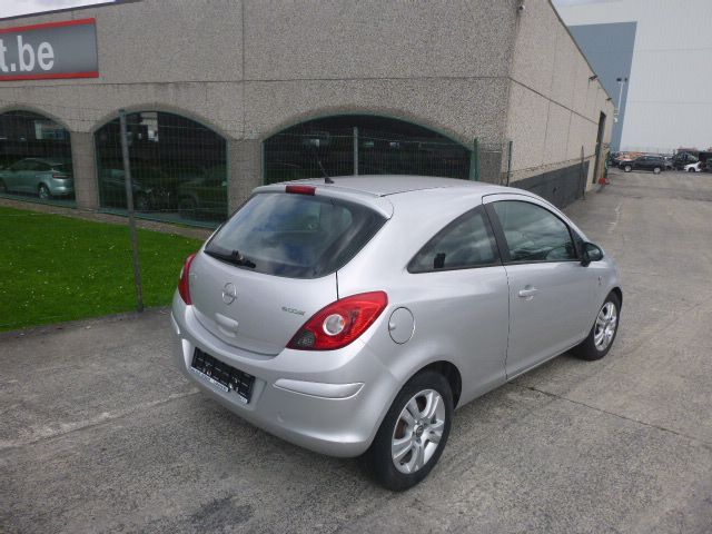 Deur rechts voor Opel Corsa