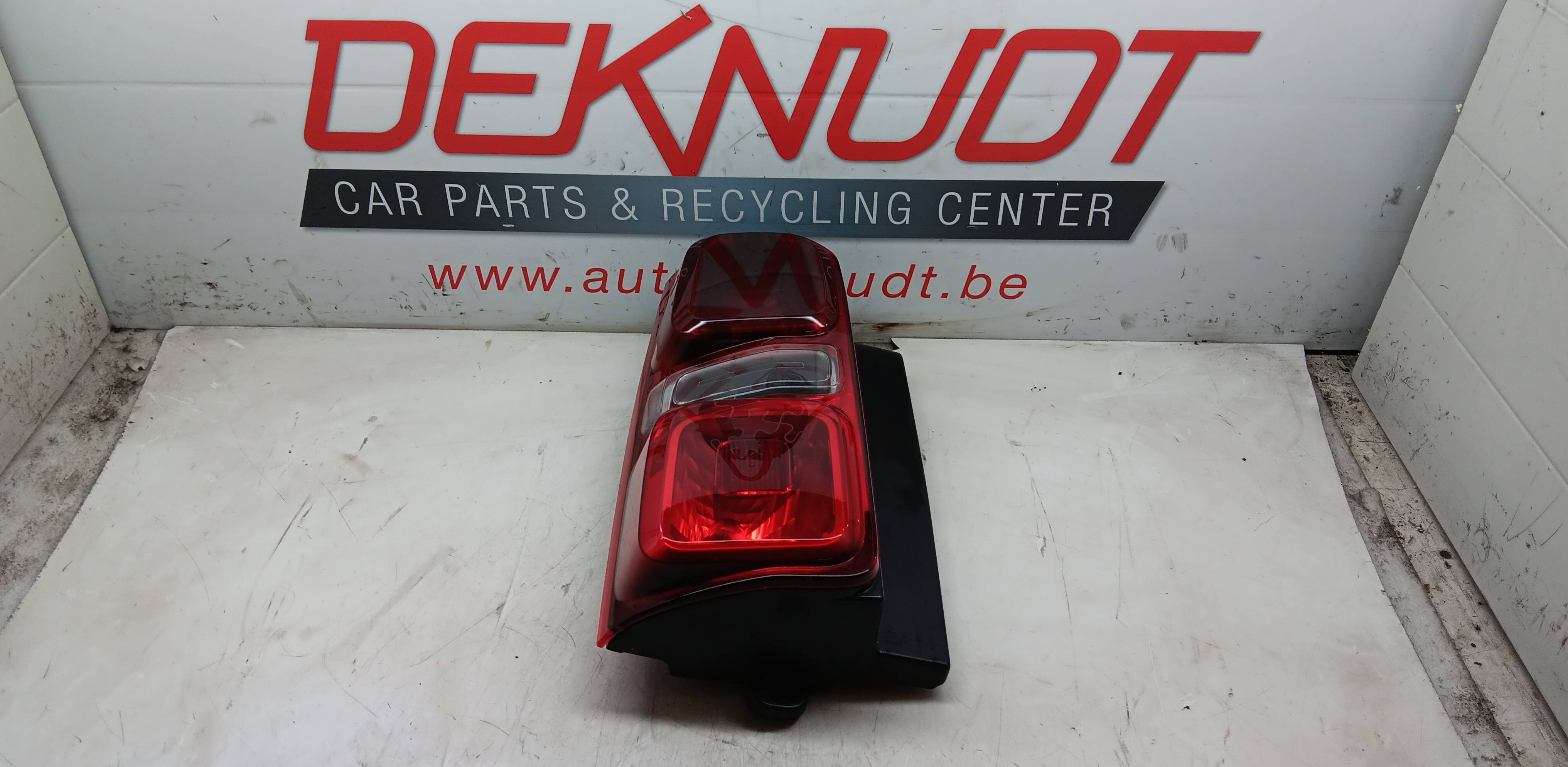 Lichtblok links achter Opel Vivaro