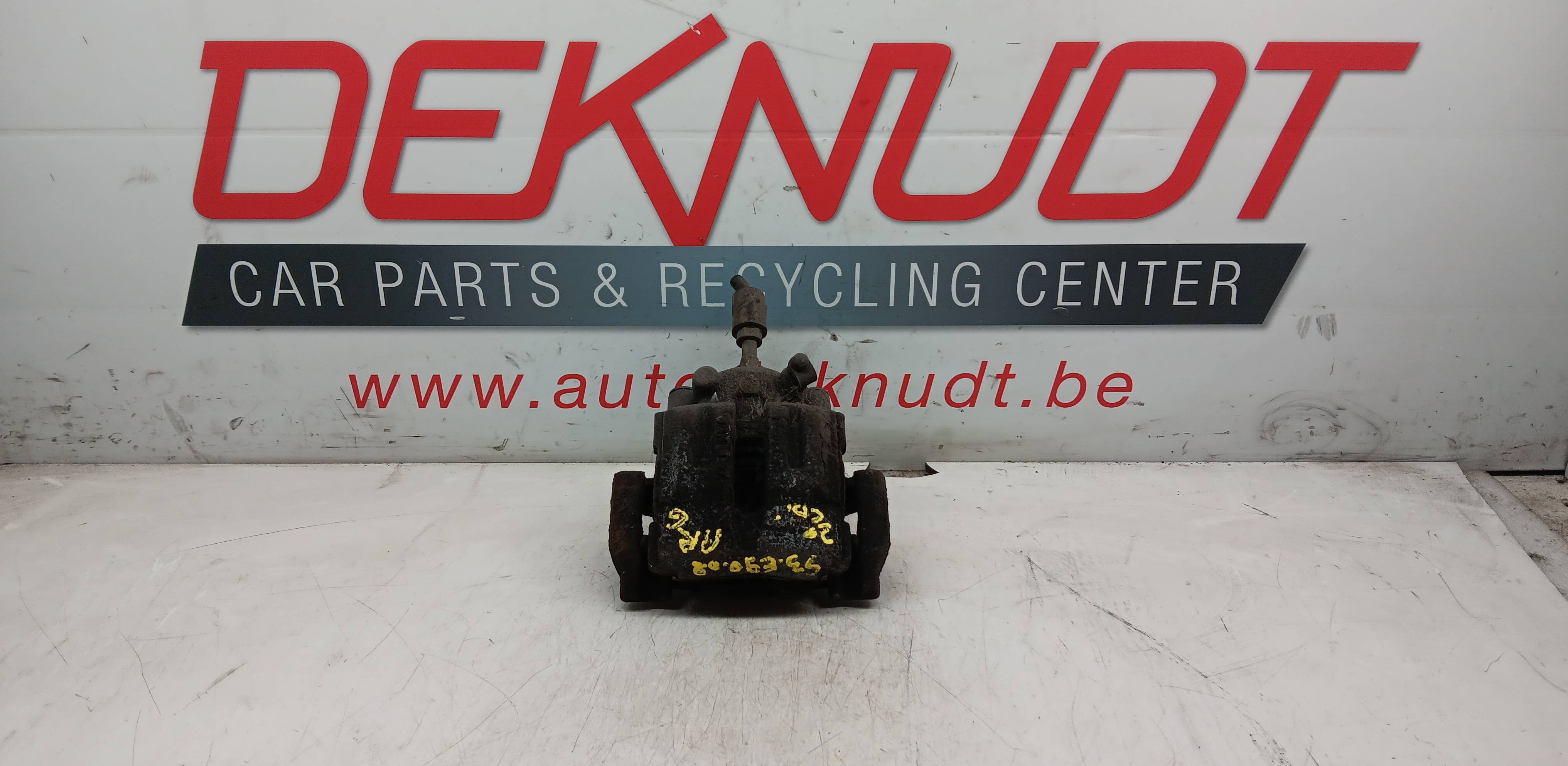 Remschijf links ACHTER Bmw 320