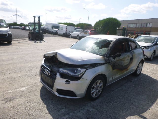 Vleugel links voor Audi A1