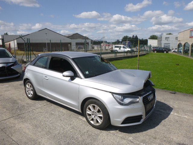 Koplamp rechts voor Audi A1