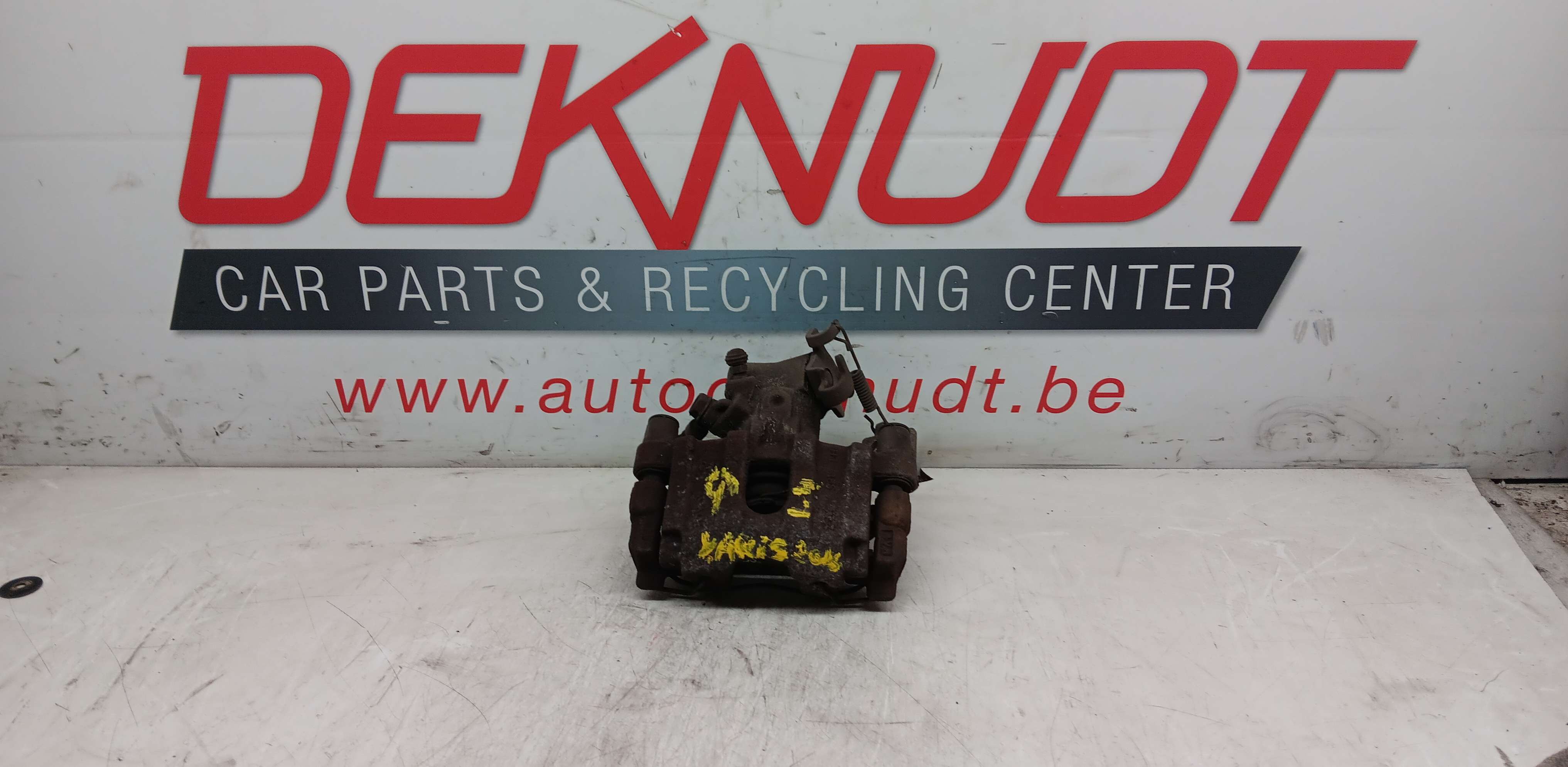 Remschijf links ACHTER Toyota Yaris