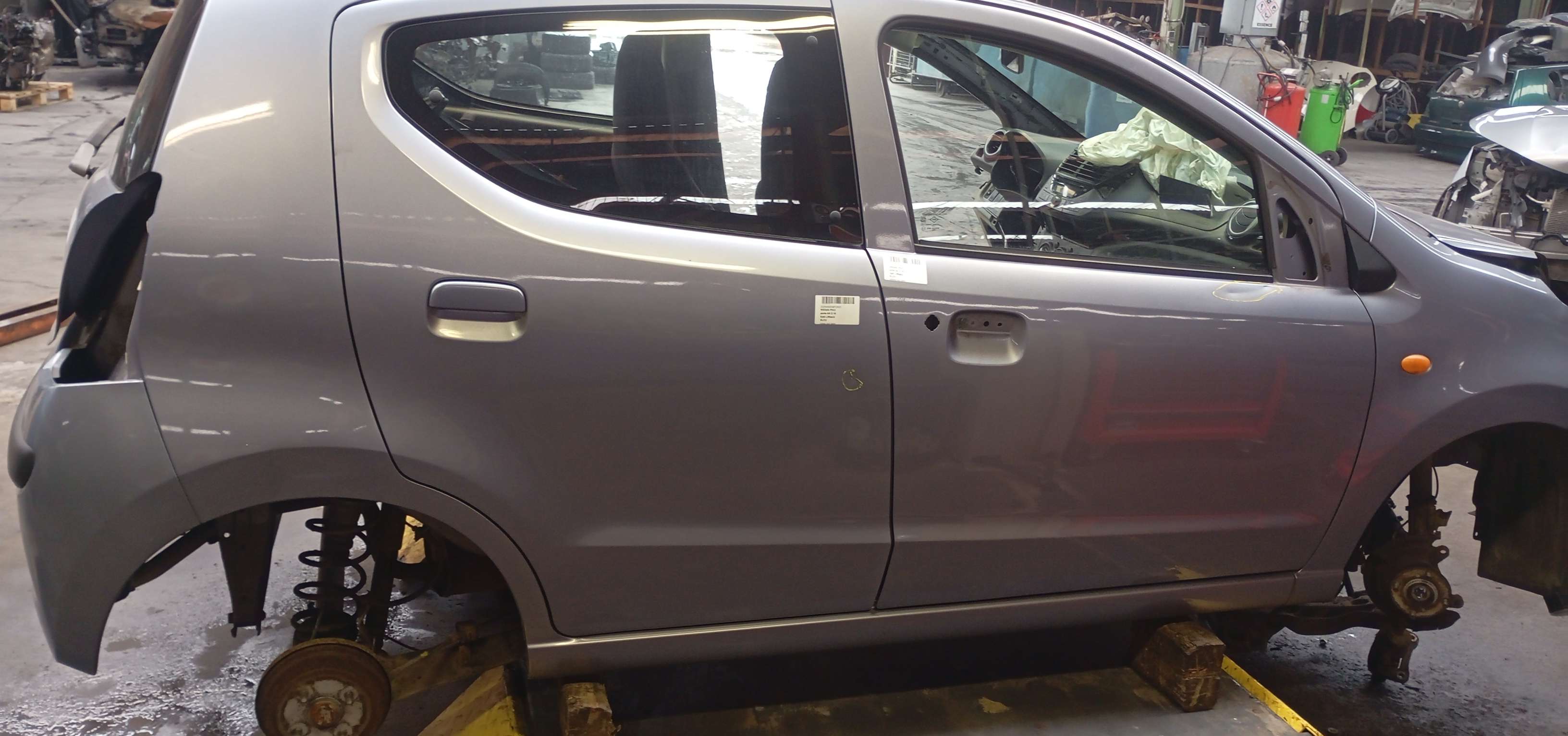 Porte arrière droit Nissan Pixo