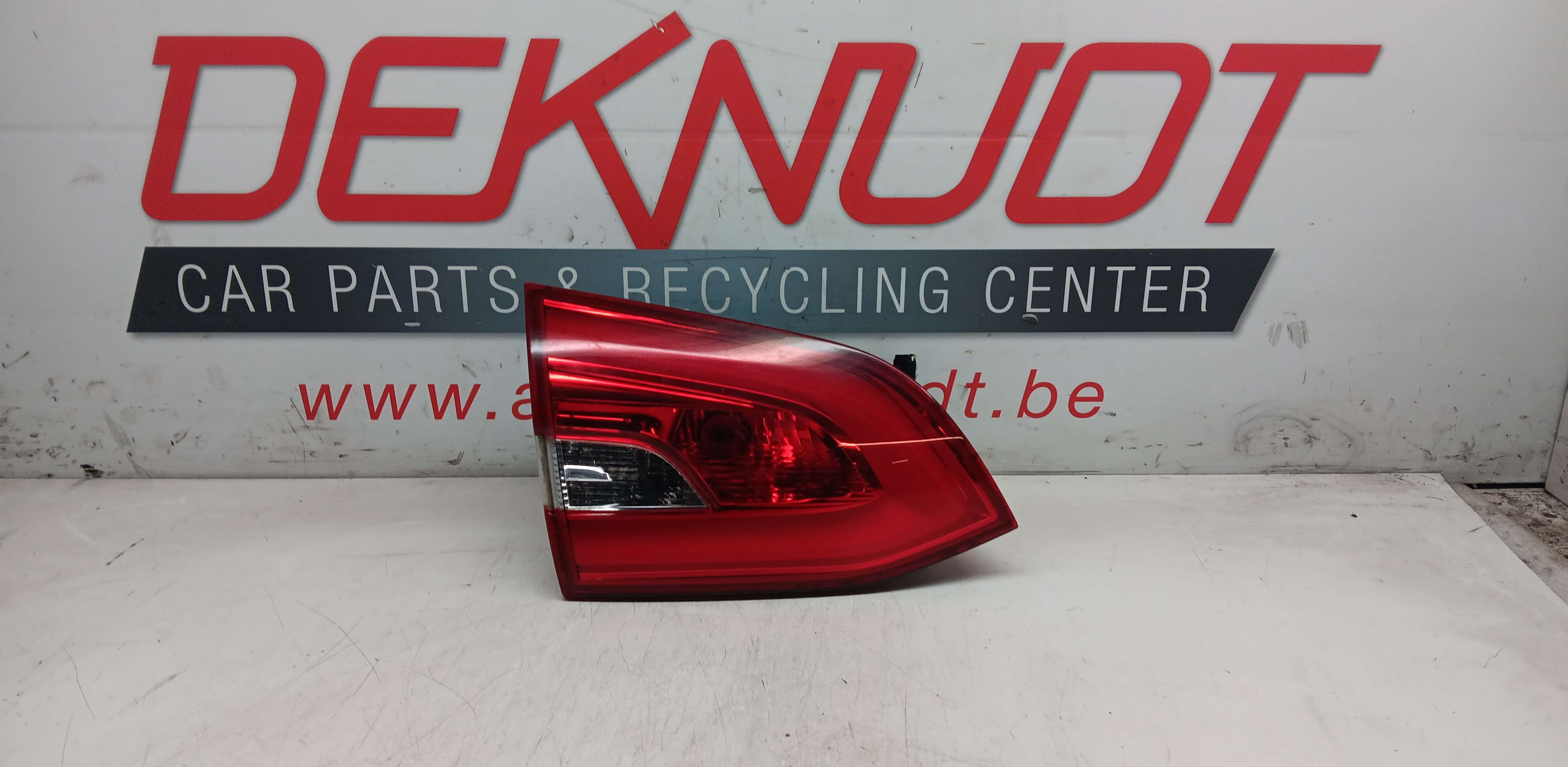 Lichtblok links achter koffer Peugeot 308