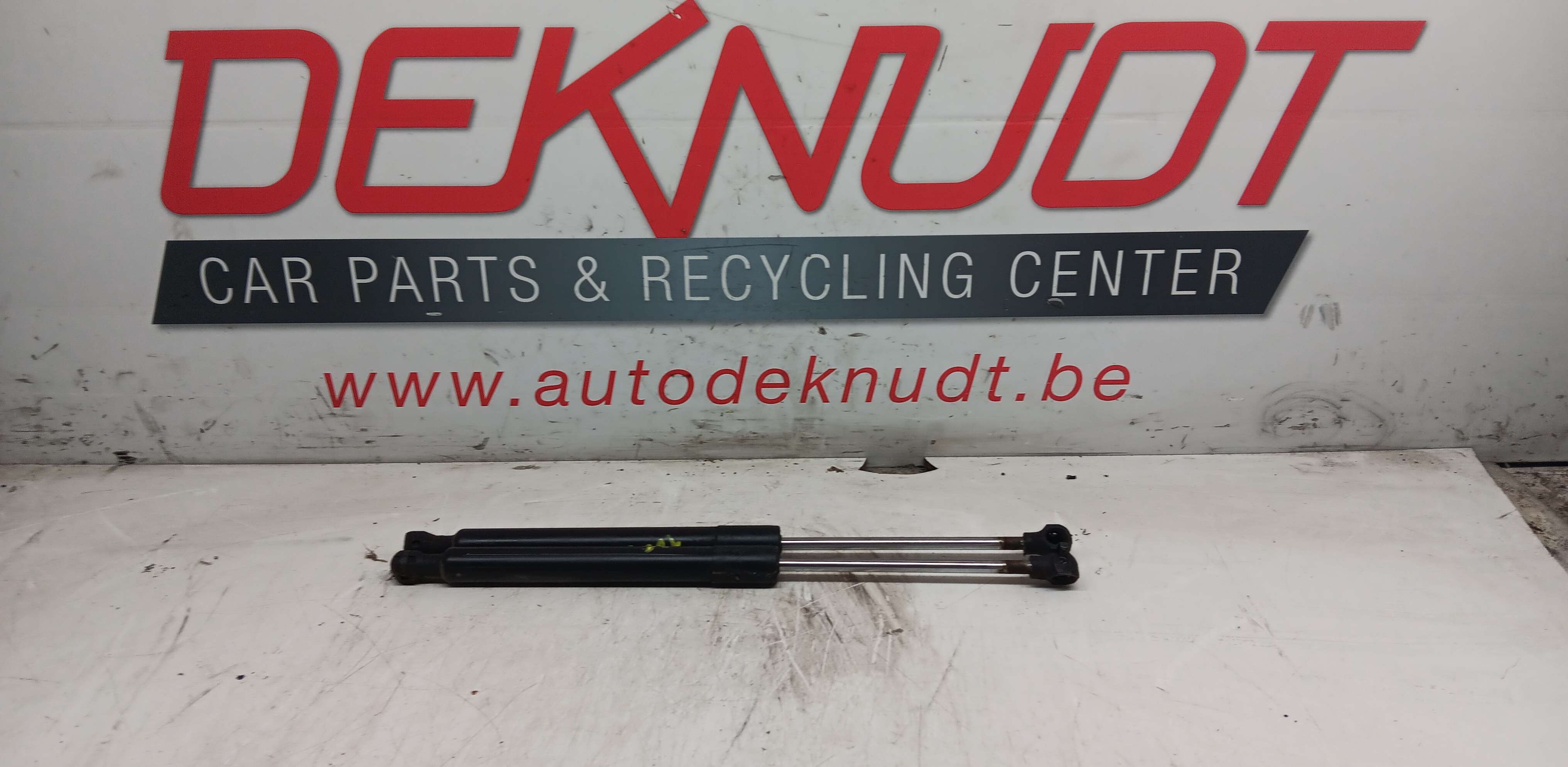 Achterkelp veren Peugeot 2008