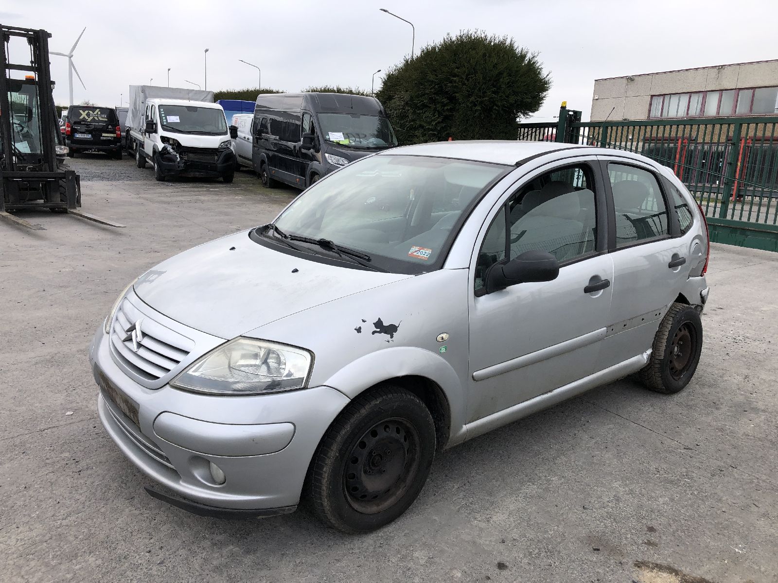 Deur links voor Citroen C3