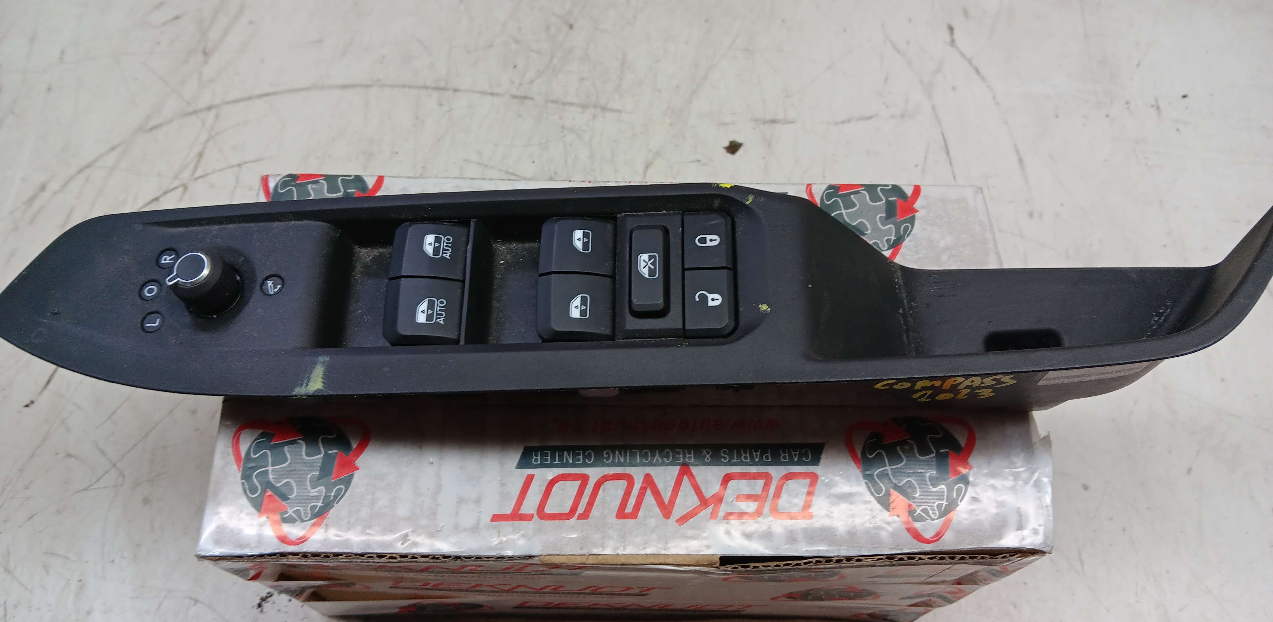 Commande  Jeep Compass