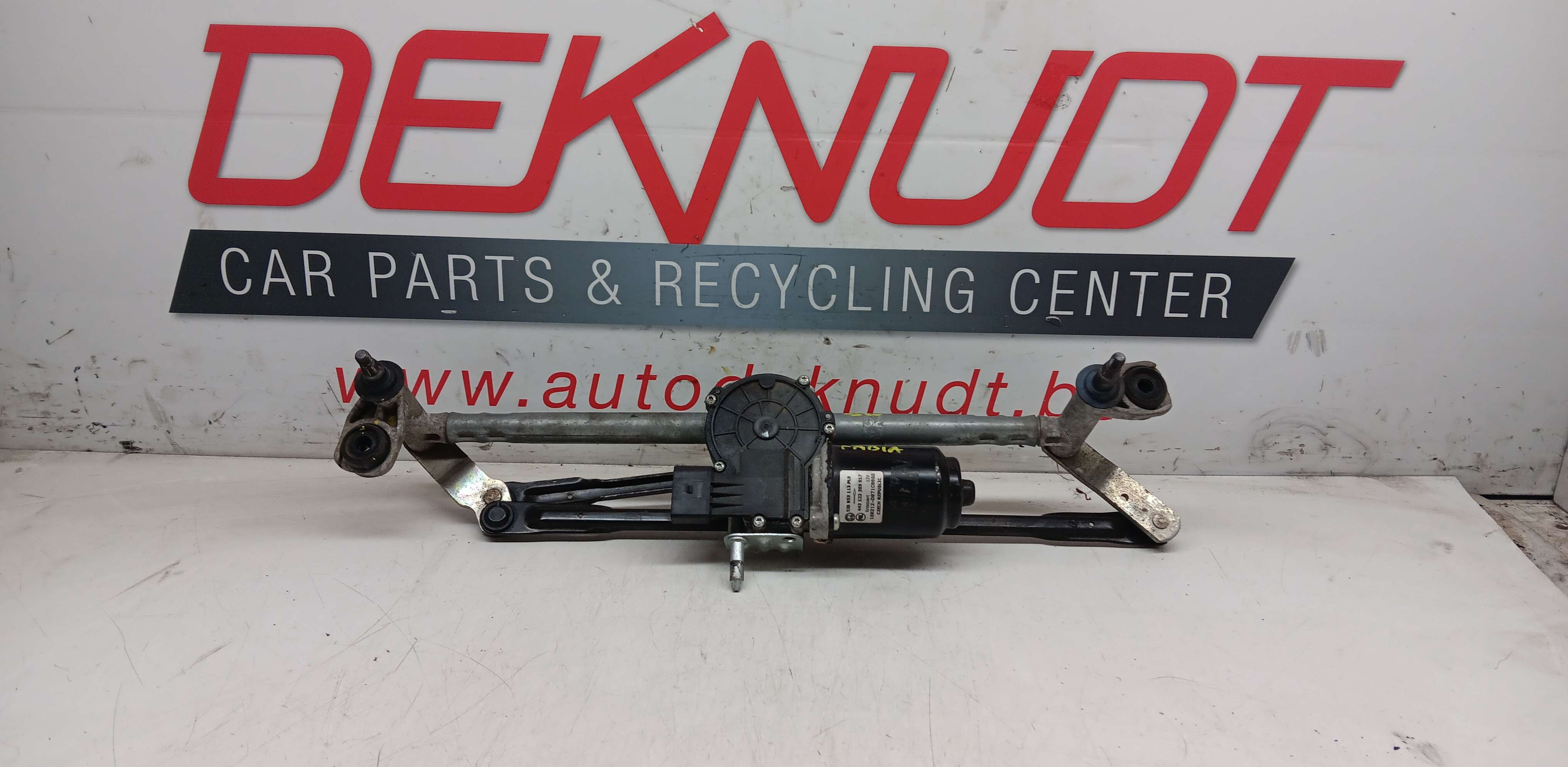 Moteur essui glace avant Skoda Fabia