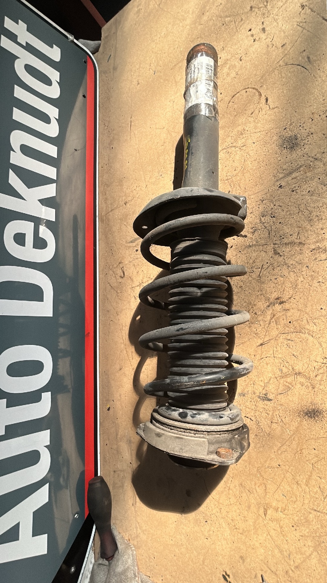 McPherson rechts voor Vw Jetta