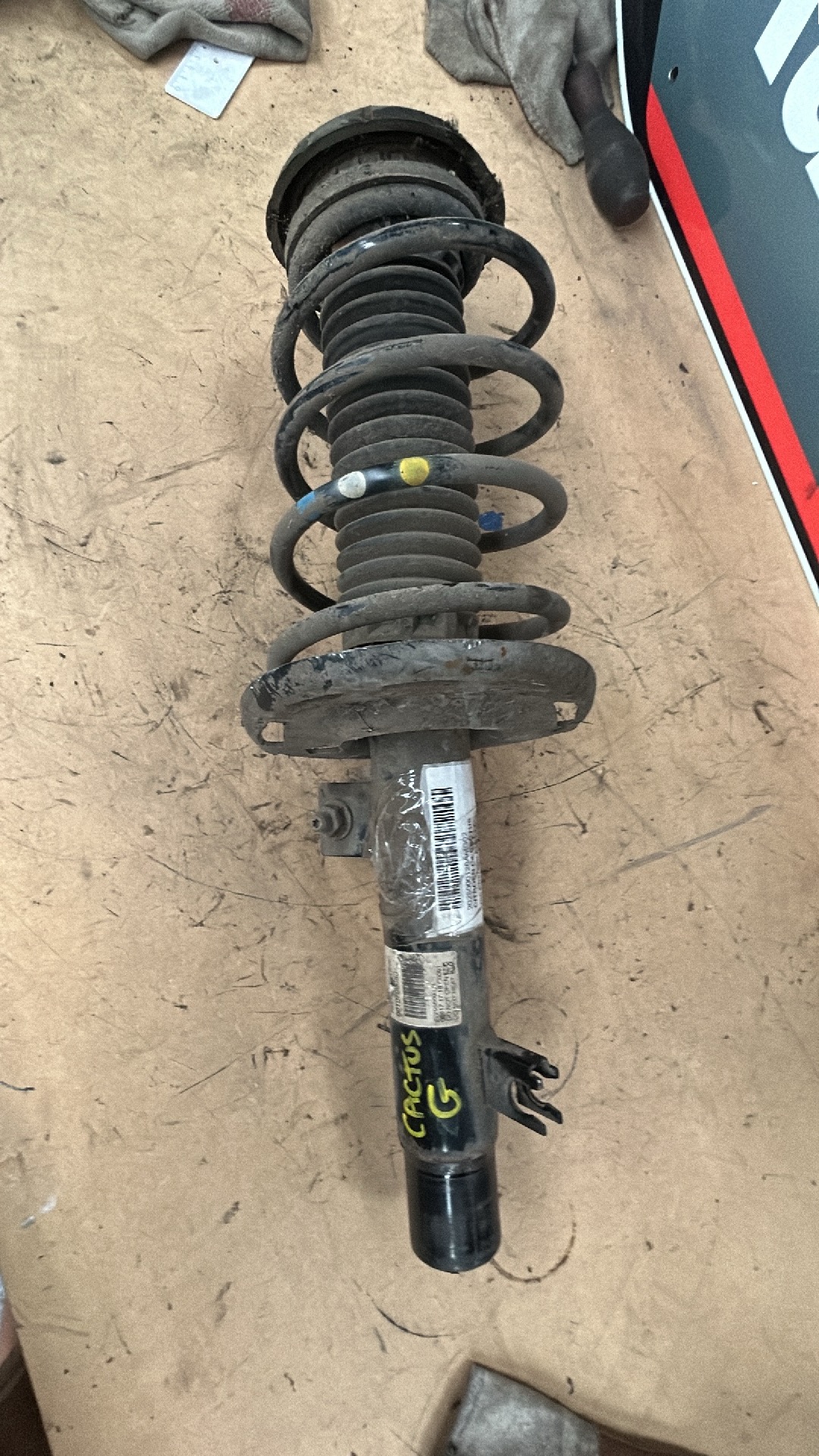 Mc Pherson links voor Citroen C4 Cactus
