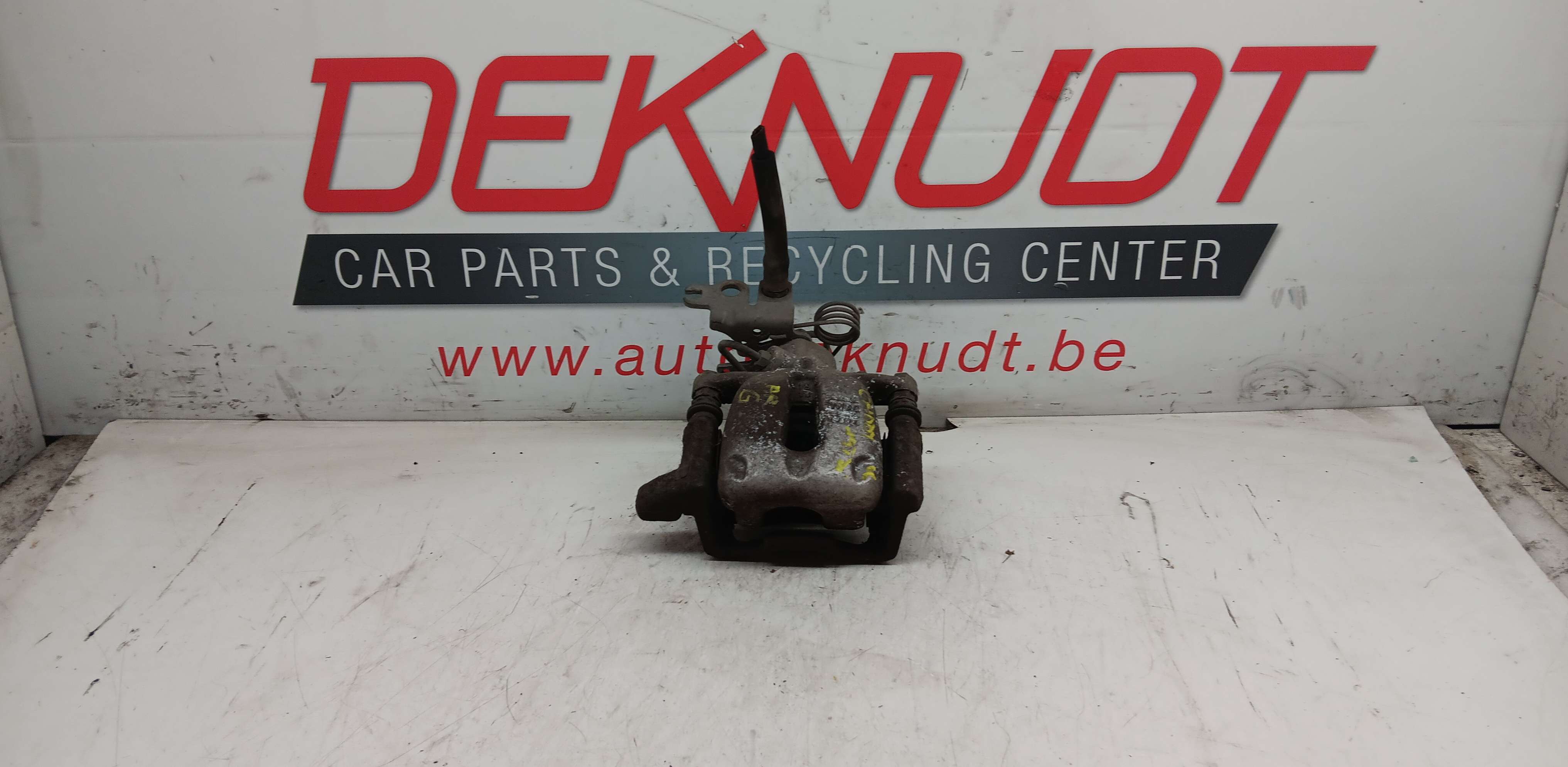Remschijf links ACHTER Vw Caddy